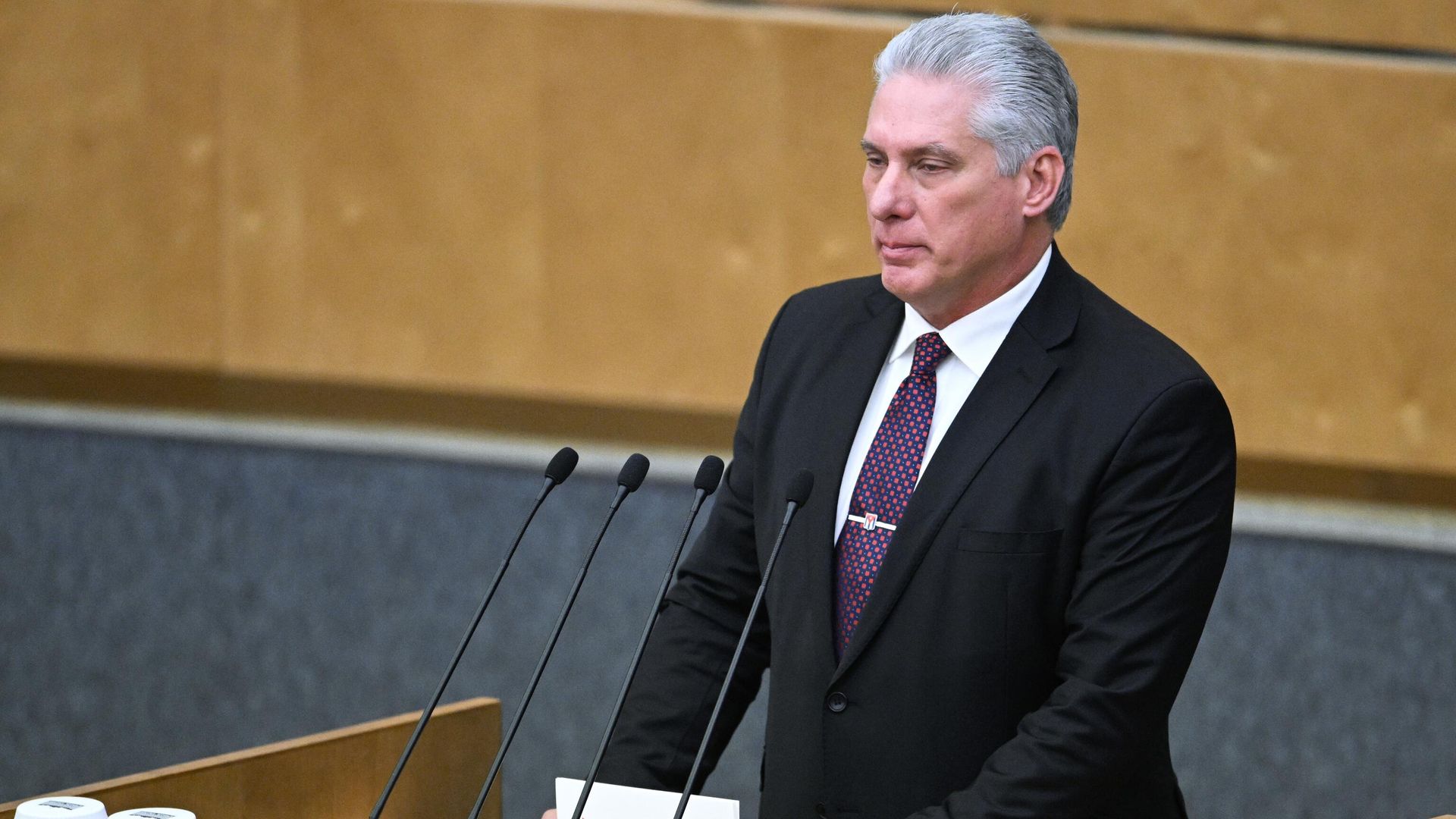 Президент Республики Куба Мигель Диас-Канель Бермудес выступает на пленарном заседании Государственной думы России Президент Республики Куба Мигель Диас-Канель Бермудес выступает на пленарном заседании Государственной думы России - РИА Новости, 1920, 22.11.2022
