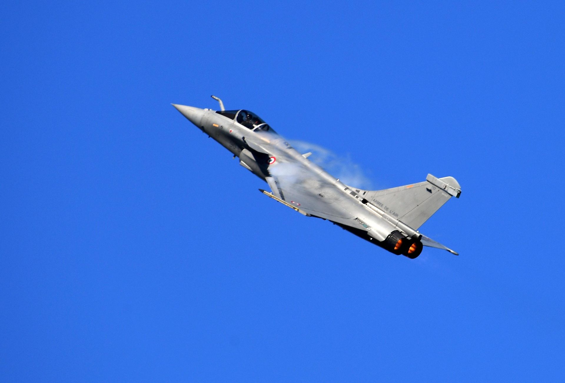 Французский многоцелевой истребитель четвертого поколения Rafale Французский многоцелевой истребитель четвертого поколения Rafale - РИА Новости, 1920, 11.12.2025