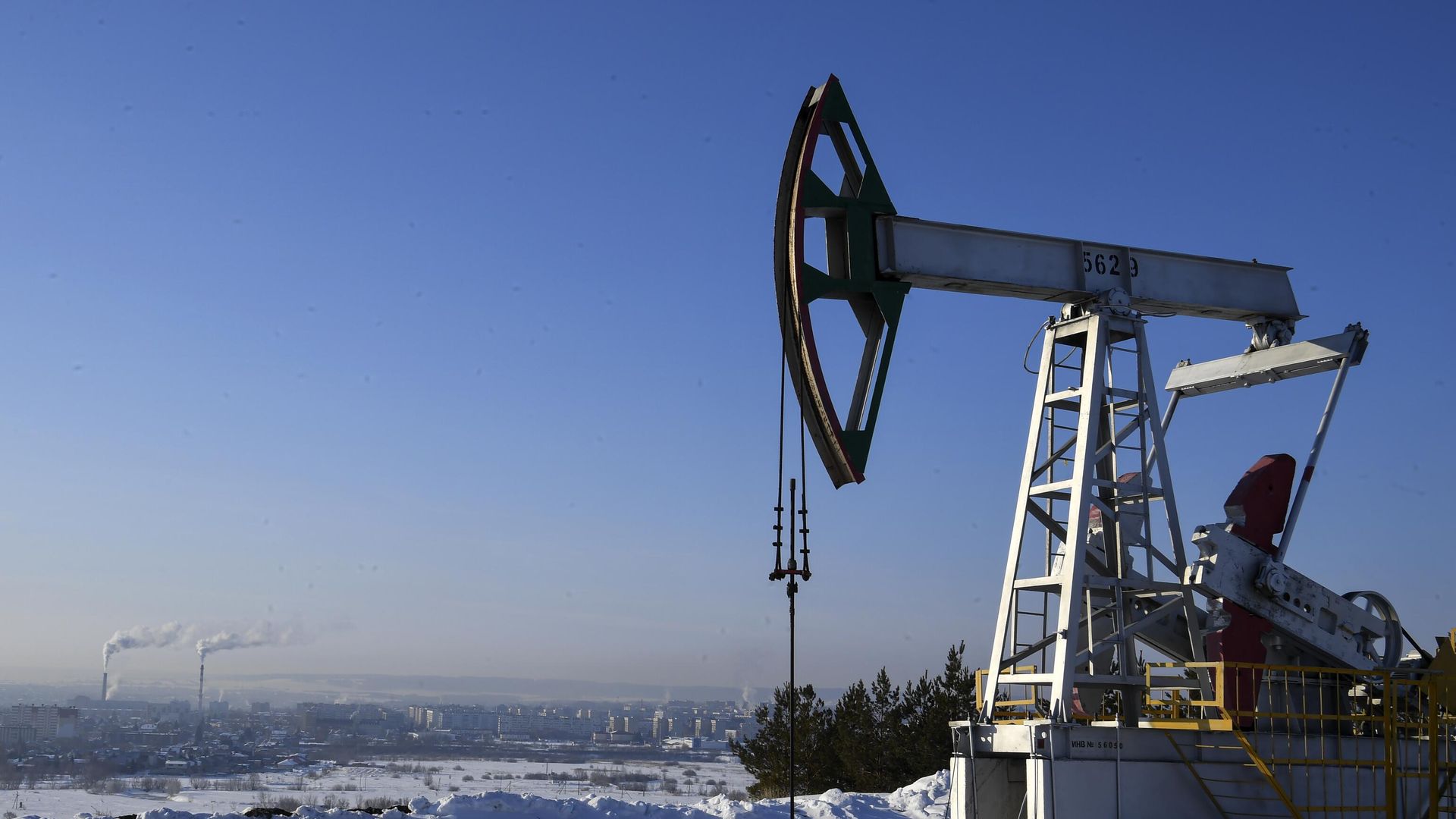 Нефтяная качалка в Альметьевском районе Республики Татарстан Нефтяная качалка в Альметьевском районе Республики Татарстан - РИА Новости, 1920, 03.12.2022