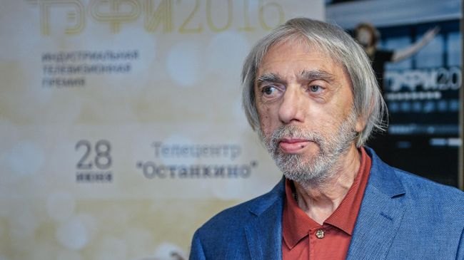 Композитор Эдуард Артемьев перед церемонией вручения премии ТЭФИ 2016 в категории Вечерний прайм в Москве