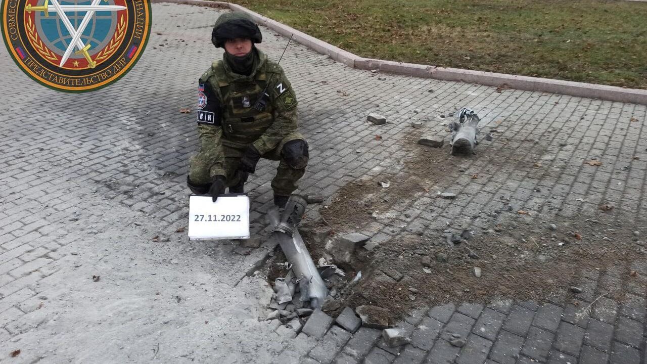 Фиксация последствий обстрела Киевского и Ворошиловского районов Донецка 27.11.2022 Фиксация последствий обстрела Киевского и Ворошиловского районов Донецка 27.11.2022 - РИА Новости, 1920, 27.11.2022
