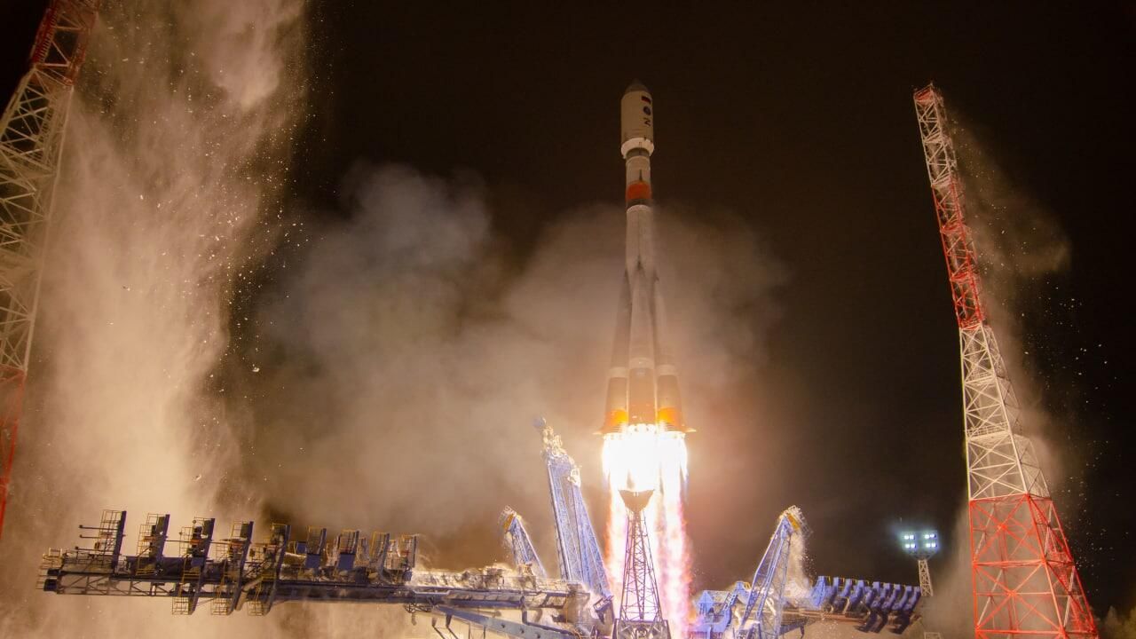 Запуск ракеты-носителя Союз Запуск ракеты-носителя Союз - РИА Новости, 1920, 19.12.2022