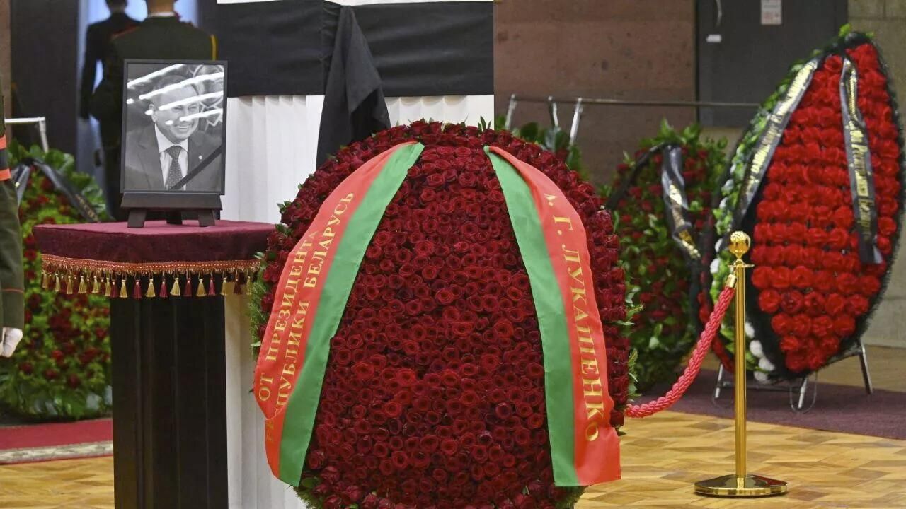 Церемония прощания с Владимиром Макеем в Минске Церемония прощания с Владимиром Макеем в Минске - РИА Новости, 1920, 29.11.2022