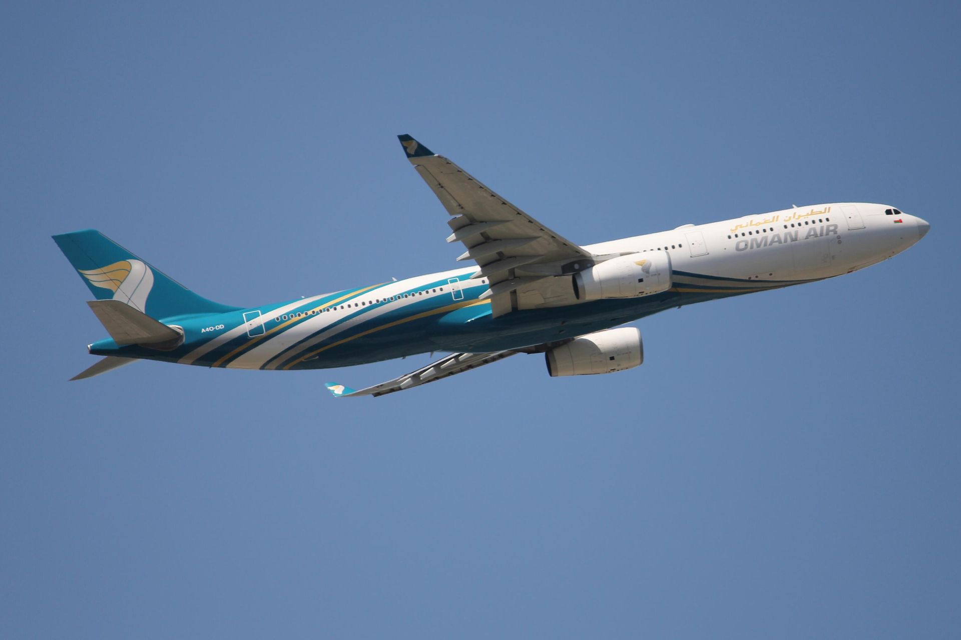 Самолет Airbus A330-300 авиакомпании Oman Air Самолет Airbus A330-300 авиакомпании Oman Air - РИА Новости, 1920, 01.12.2022