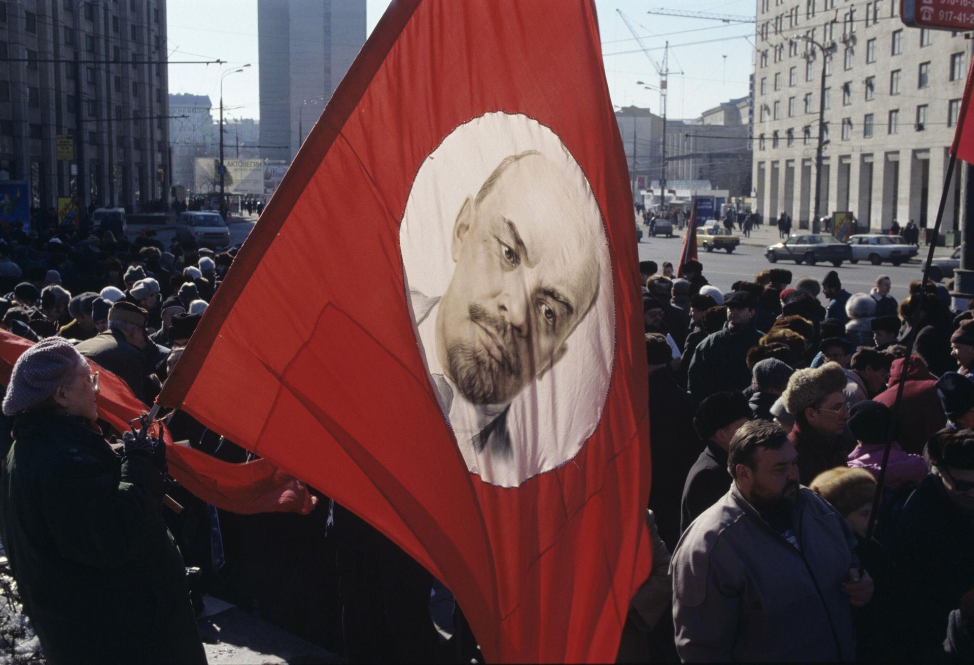 Митинг на Калужской площади в Москве, приуроченный к годовщине Всесоюзного референдума 17 марта 1991 года о сохранении СССР