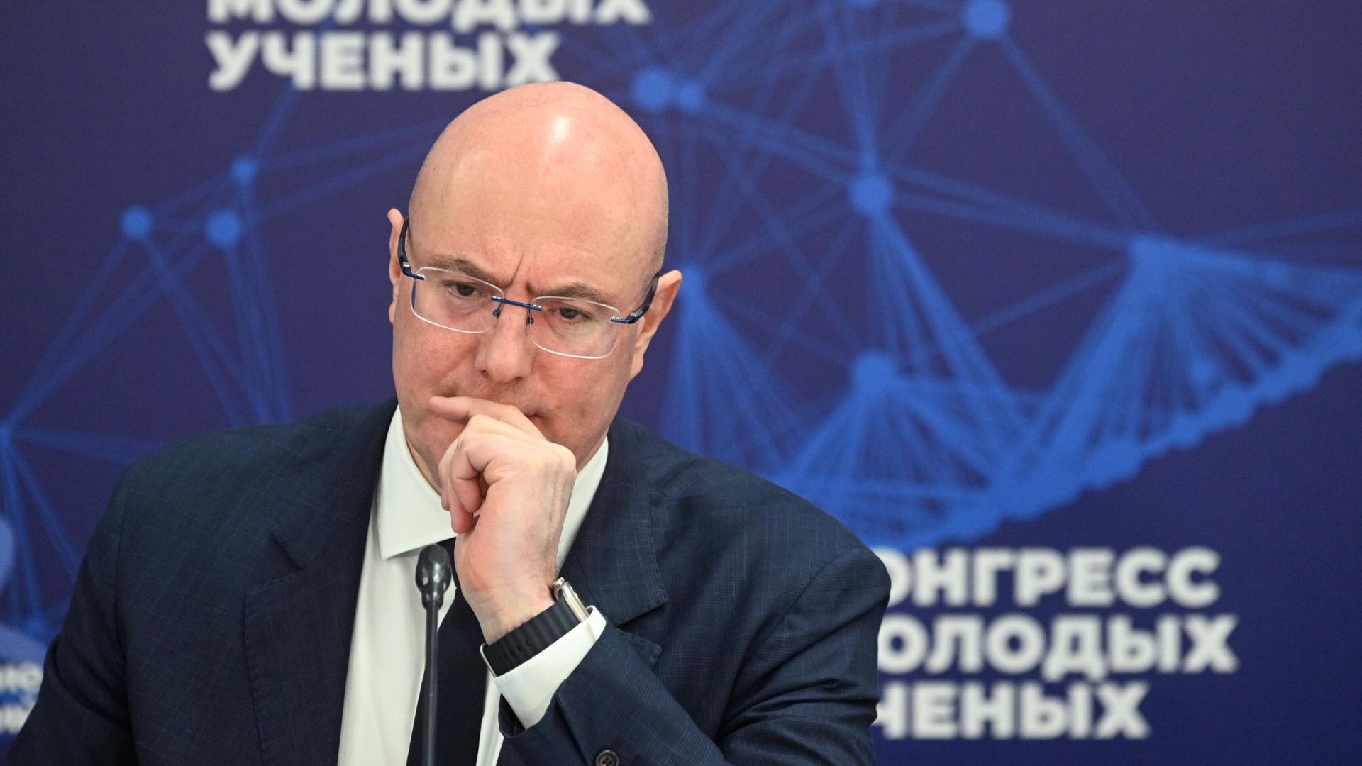 Вице-премьер Правительства РФ Дмитрий Чернышенко на заседании координационного комитета по проведению в Российской Федерации Десятилетия науки и технологий в рамках II Конгресса молодых ученых в Парке науки и искусства Сириус Вице-премьер Правительства РФ Дмитрий Чернышенко на заседании координационного комитета по проведению в Российской Федерации Десятилетия науки и технологий в рамках II Конгресса молодых ученых в Парке науки и искусства Сириус - РИА Новости, 1920, 03.12.2022