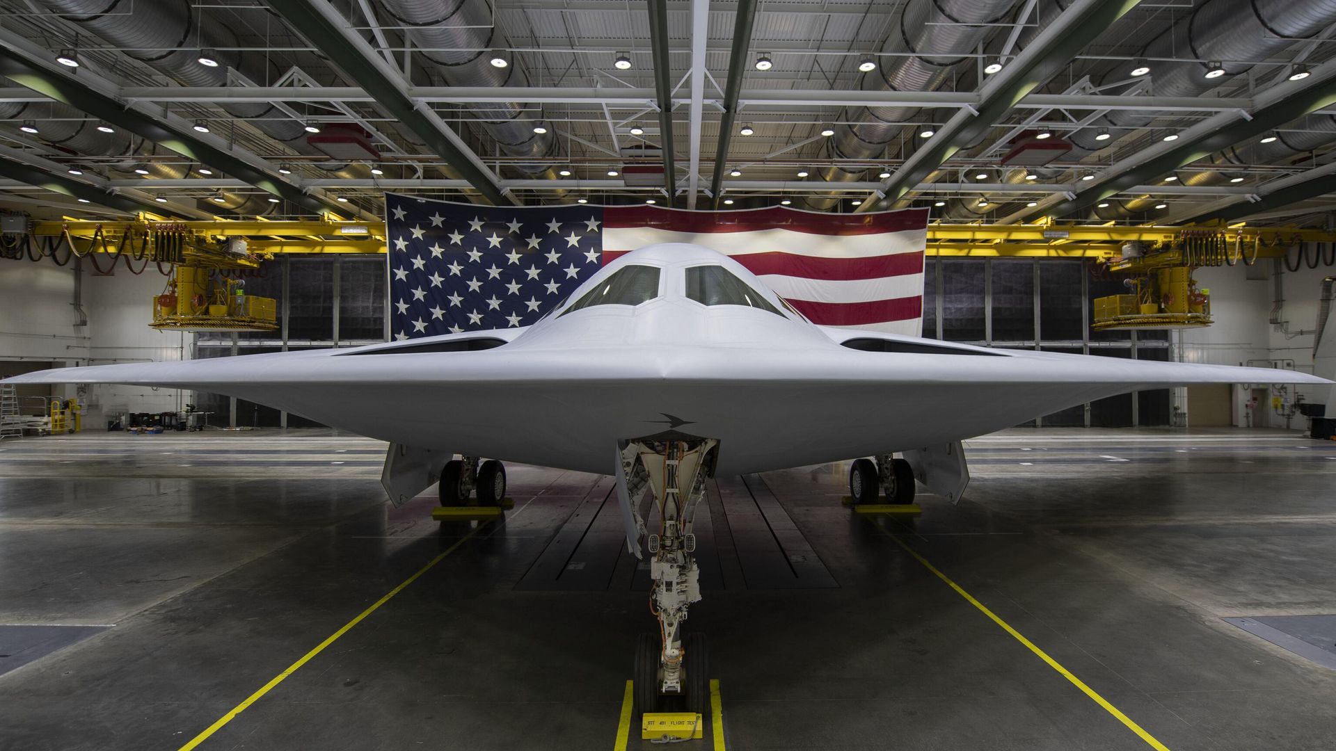 Новый стратегический бомбардировщик ВВС США B-21 Raider - РИА Новости, 1920, 10.11.2023