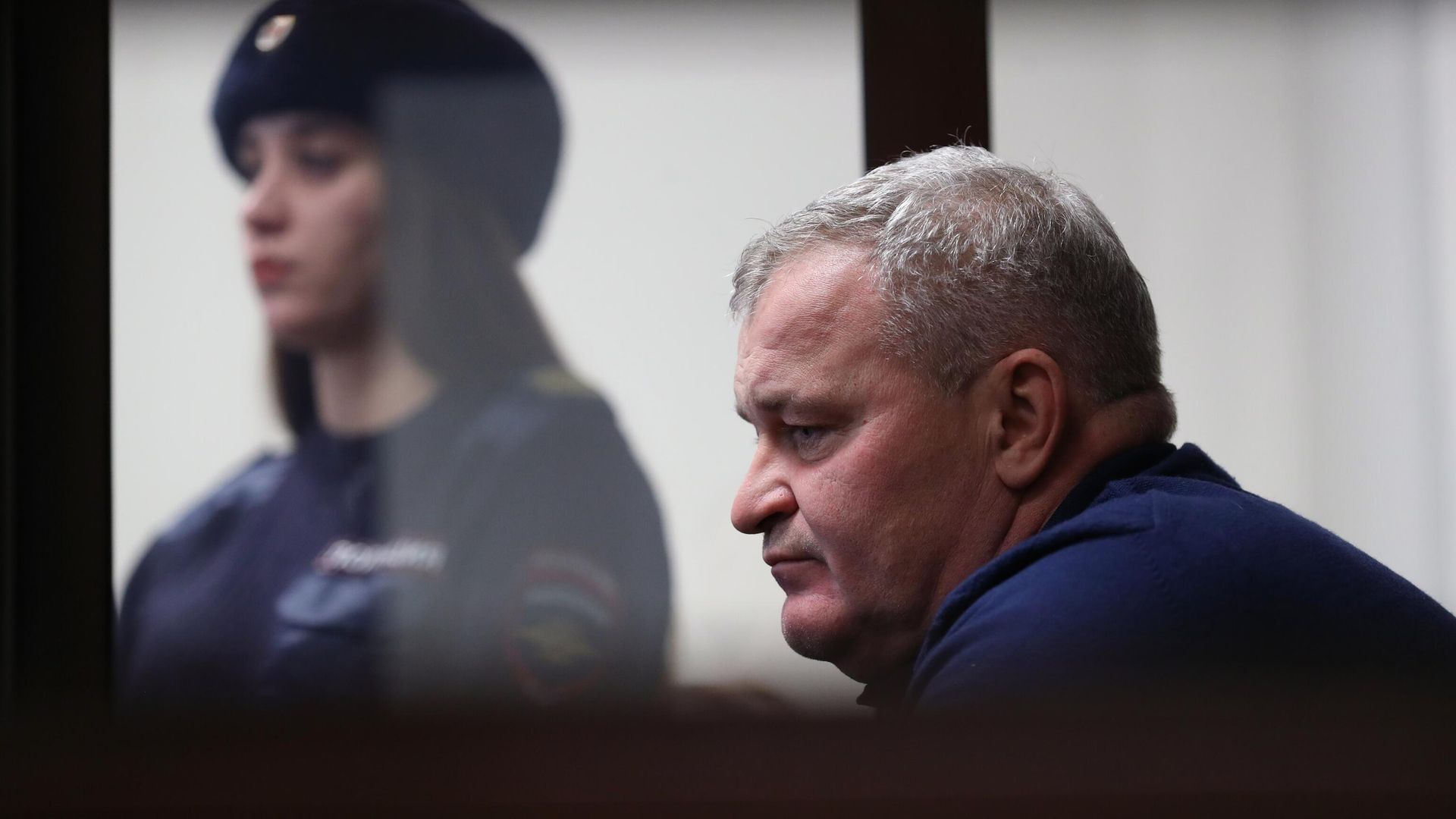 Экс-глава правительства Кемеровской области Вячеслав Телегин в Центральном районном суде Кемерово. 7 декабря 2022 Экс-глава правительства Кемеровской области Вячеслав Телегин в Центральном районном суде Кемерово. 7 декабря 2022 - РИА Новости, 1920, 07.12.2022