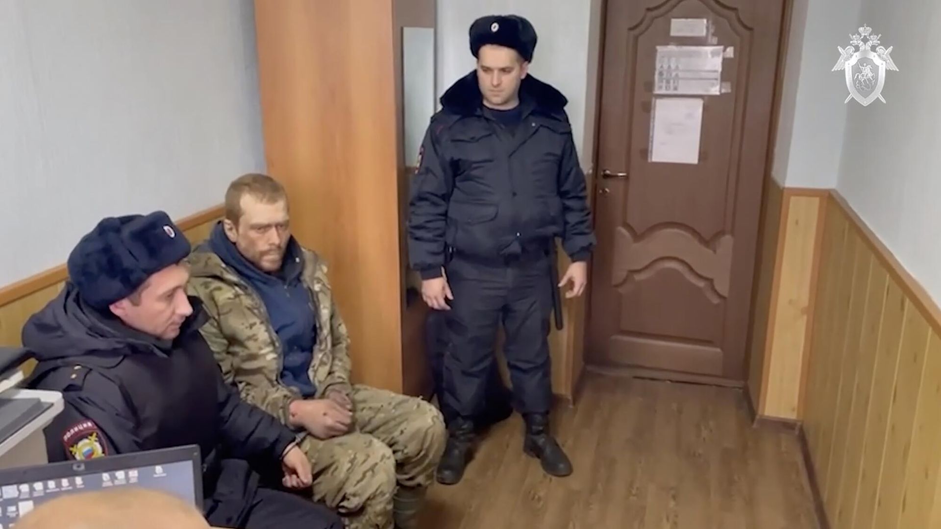 Подозреваемый в стрельбе по полицейским в Новошахтинске Подозреваемый в стрельбе по полицейским в Новошахтинске - РИА Новости, 1920, 09.12.2022