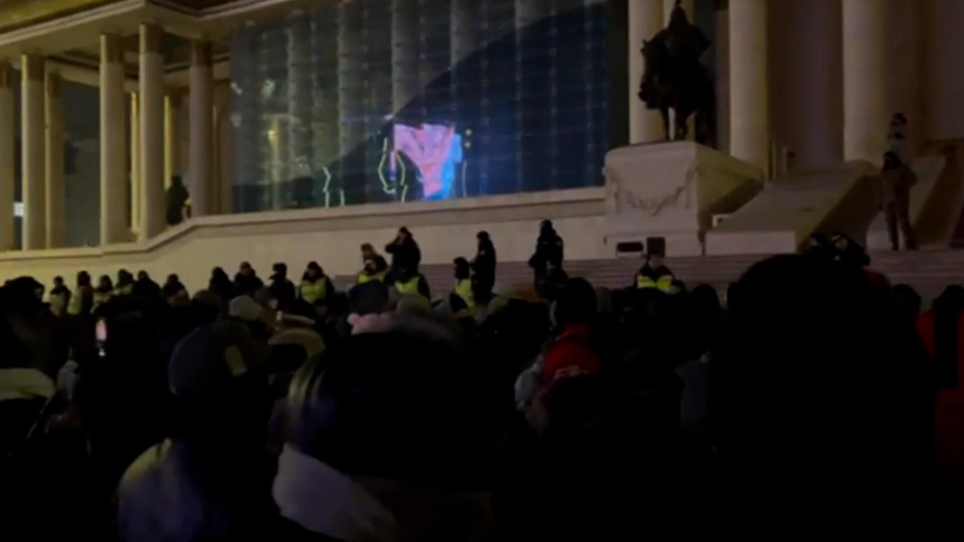 Акции протеста в Улан-Баторе Акции протеста в Улан-Баторе - РИА Новости, 1920, 07.12.2022