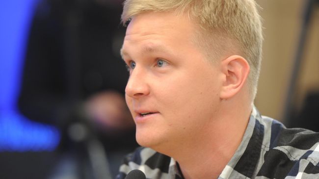 Блогер Дмитрий Иванов*