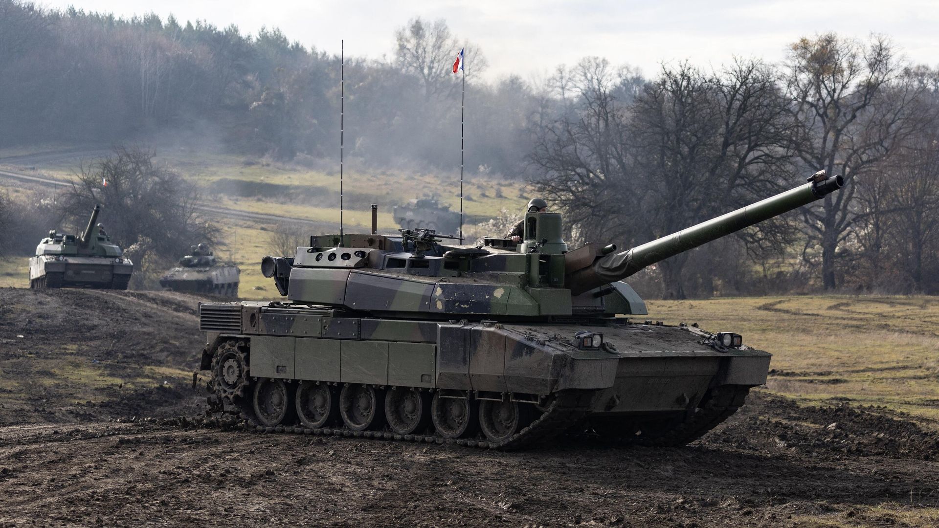 Французский танк Leclerc во время учений в Румынии Французский танк Leclerc во время учений в Румынии - РИА Новости, 1920, 12.12.2022