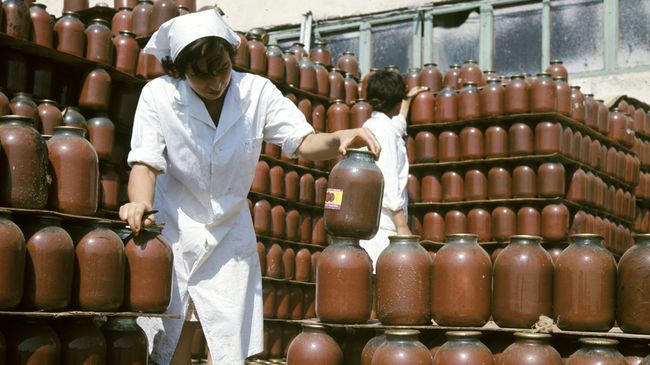 Продукция Ленкоранского плодоовощного консервного завода. Азербайджанская ССР Продукция Ленкоранского плодоовощного консервного завода. Азербайджанская ССР