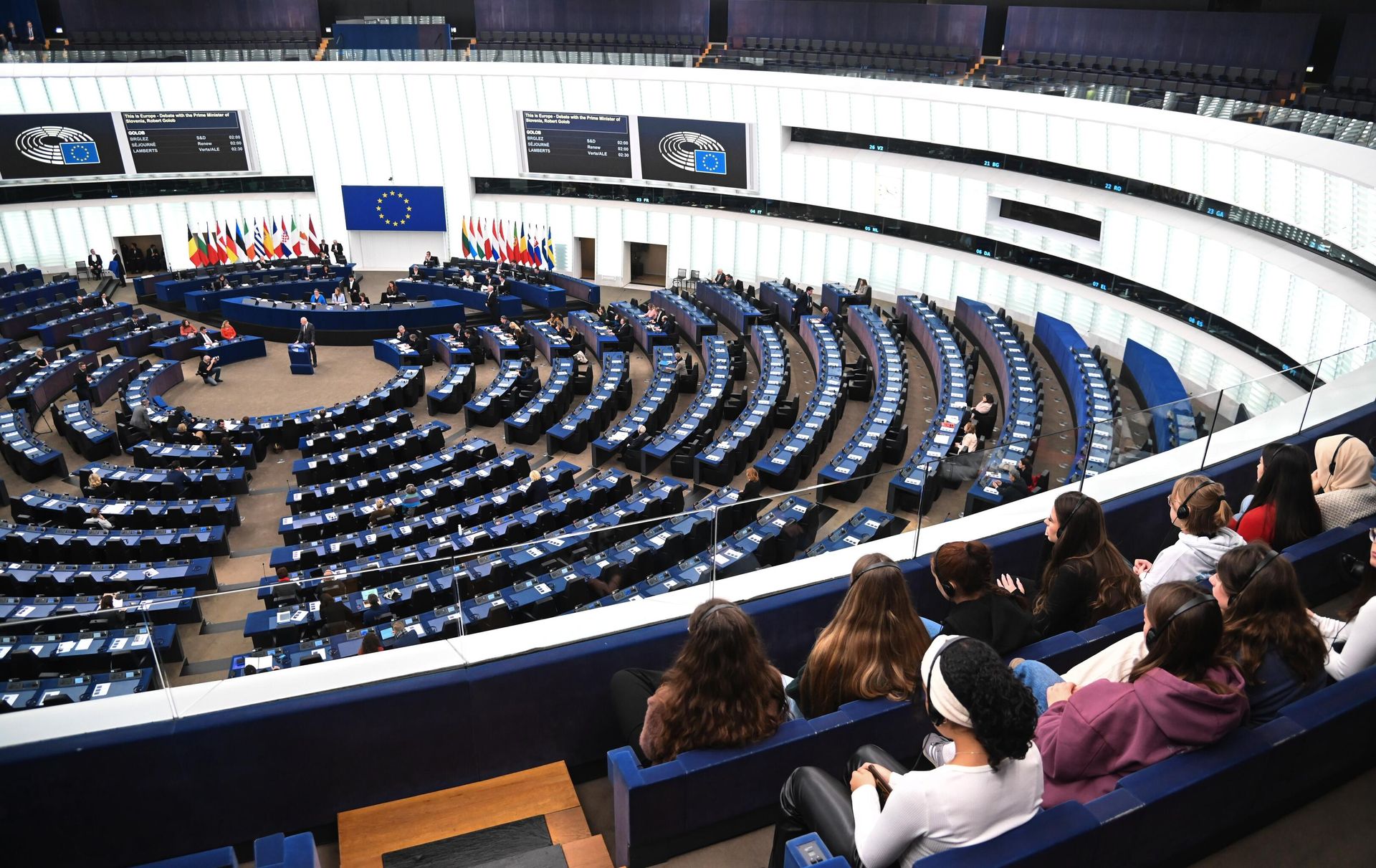 Пленарная сессия Европарламента Пленарная сессия Европарламента - РИА Новости, 1920, 26.09.2025