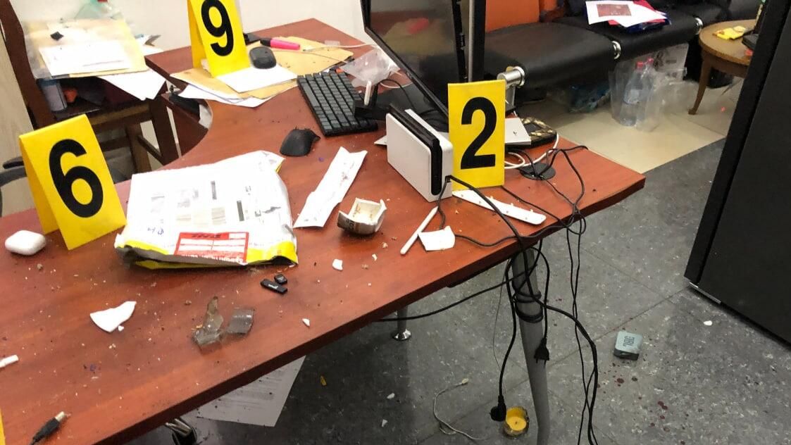 Последствия взрыва посылки при покушении на главу Русского дома в ЦАР Последствия взрыва посылки при покушении на главу Русского дома в ЦАР - РИА Новости, 1920, 01.02.2023