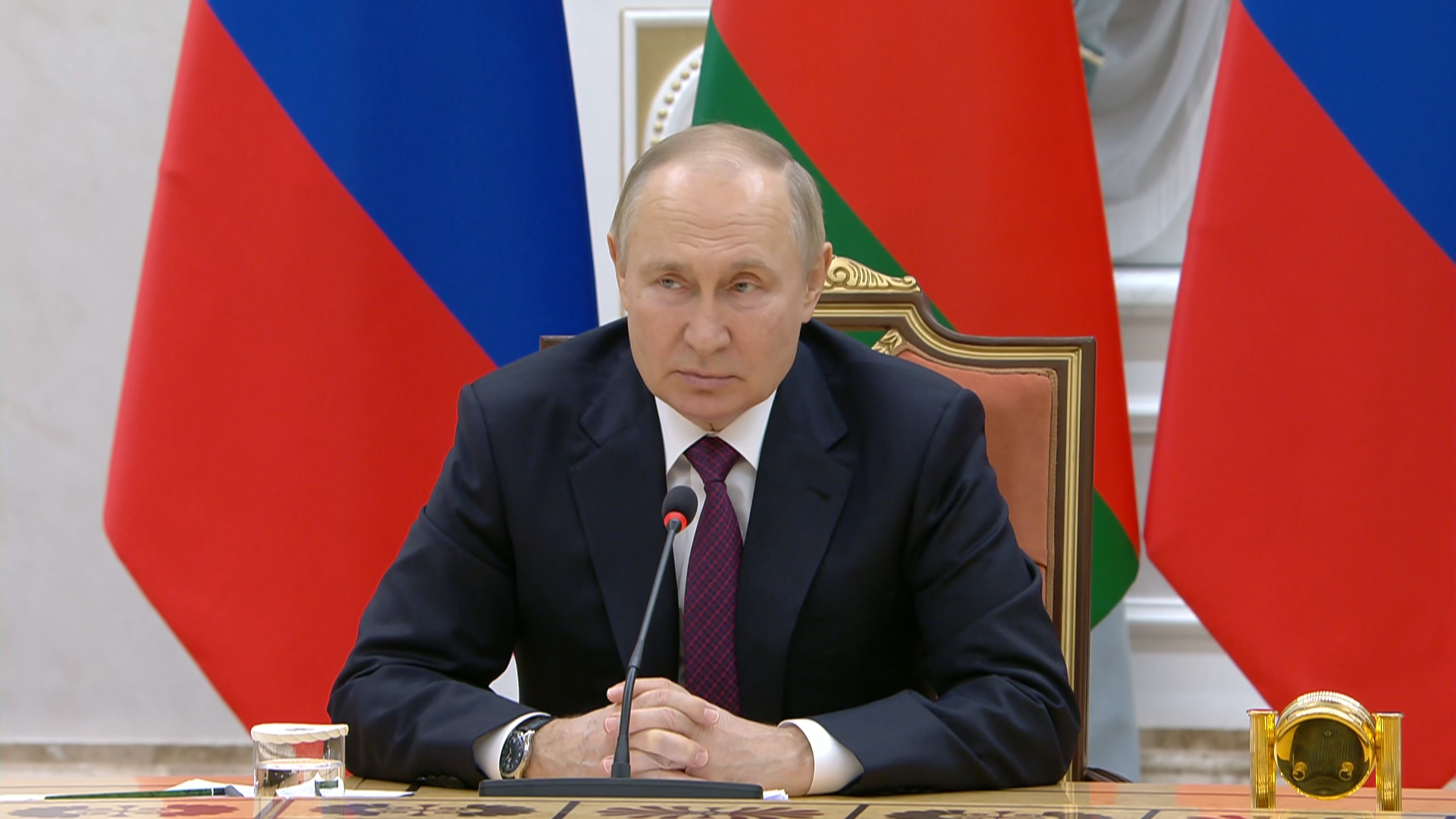 Путин: Белоруссия является нашим союзником в самом прямом смысле этого слова Путин: Белоруссия является нашим союзником в самом прямом смысле этого слова - РИА Новости, 1920, 19.12.2022
