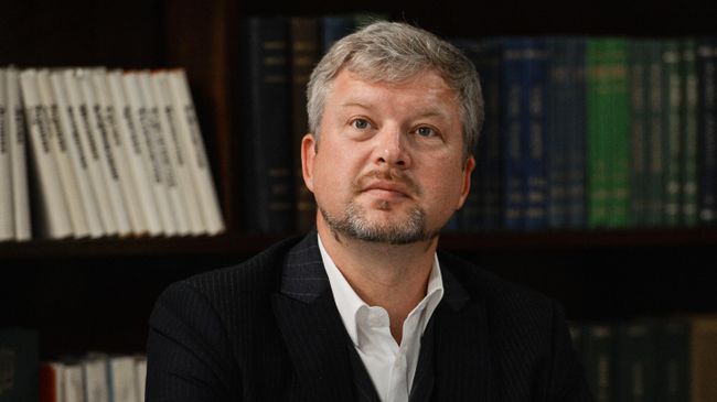 Телеведущий Валдис Пельш Телеведущий Валдис Пельш