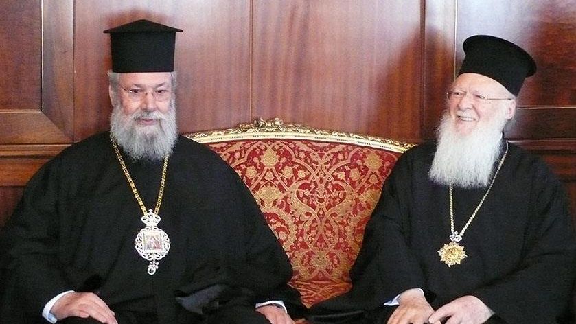 Архиепископ Кипра Хризостом II и патриарх Константинопольский Варфоломей I во время встречи - РИА Новости, 1920, 25.12.2022