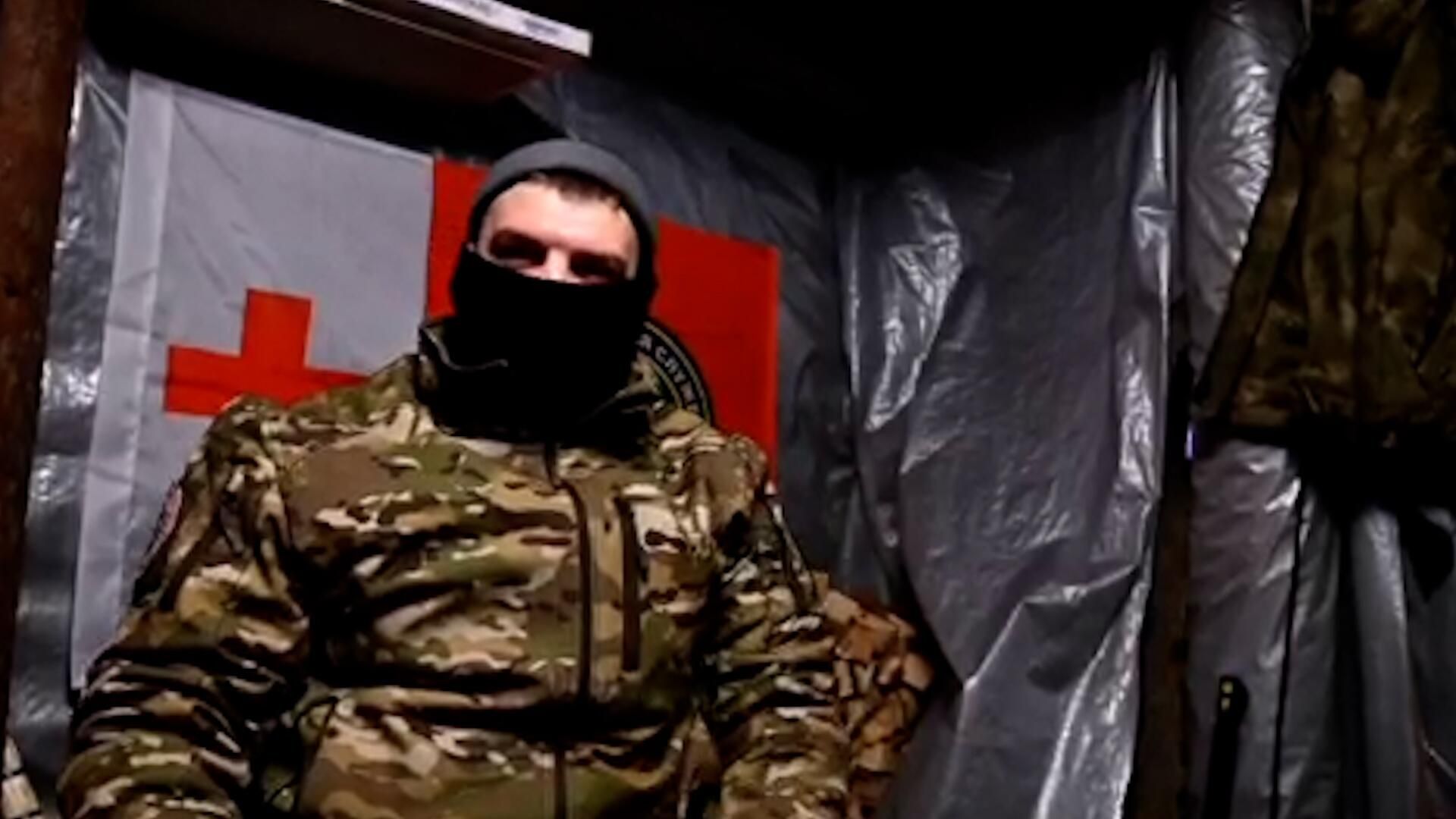 Медик о спасении на фронте своих и украинских военных Медик о спасении на фронте своих и украинских военных - РИА Новости, 1920, 25.12.2022