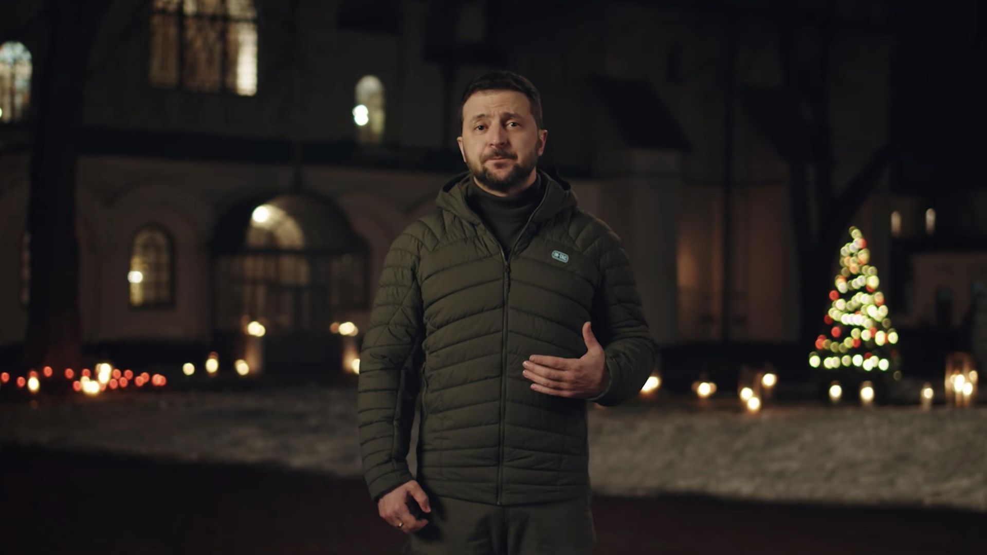 Кадр из рождественского видеопоздравления президента Украины Владимира Зеленского - РИА Новости, 1920, 25.12.2025