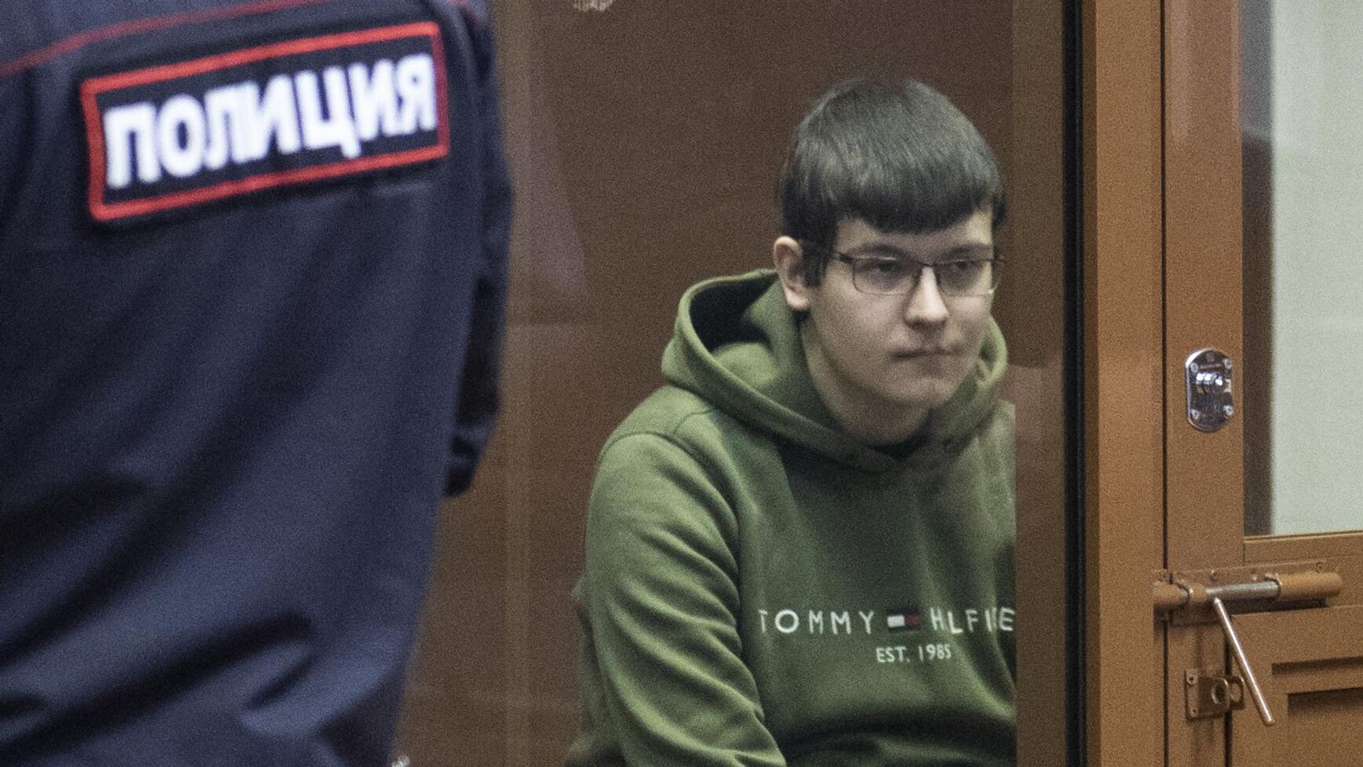 Бывший студент Тимур Бекмансуров на заседании Пермского краевого суда по делу о стрельбе в университете в Перми Бывший студент Тимур Бекмансуров на заседании Пермского краевого суда по делу о стрельбе в университете в Перми - РИА Новости, 1920, 28.12.2022