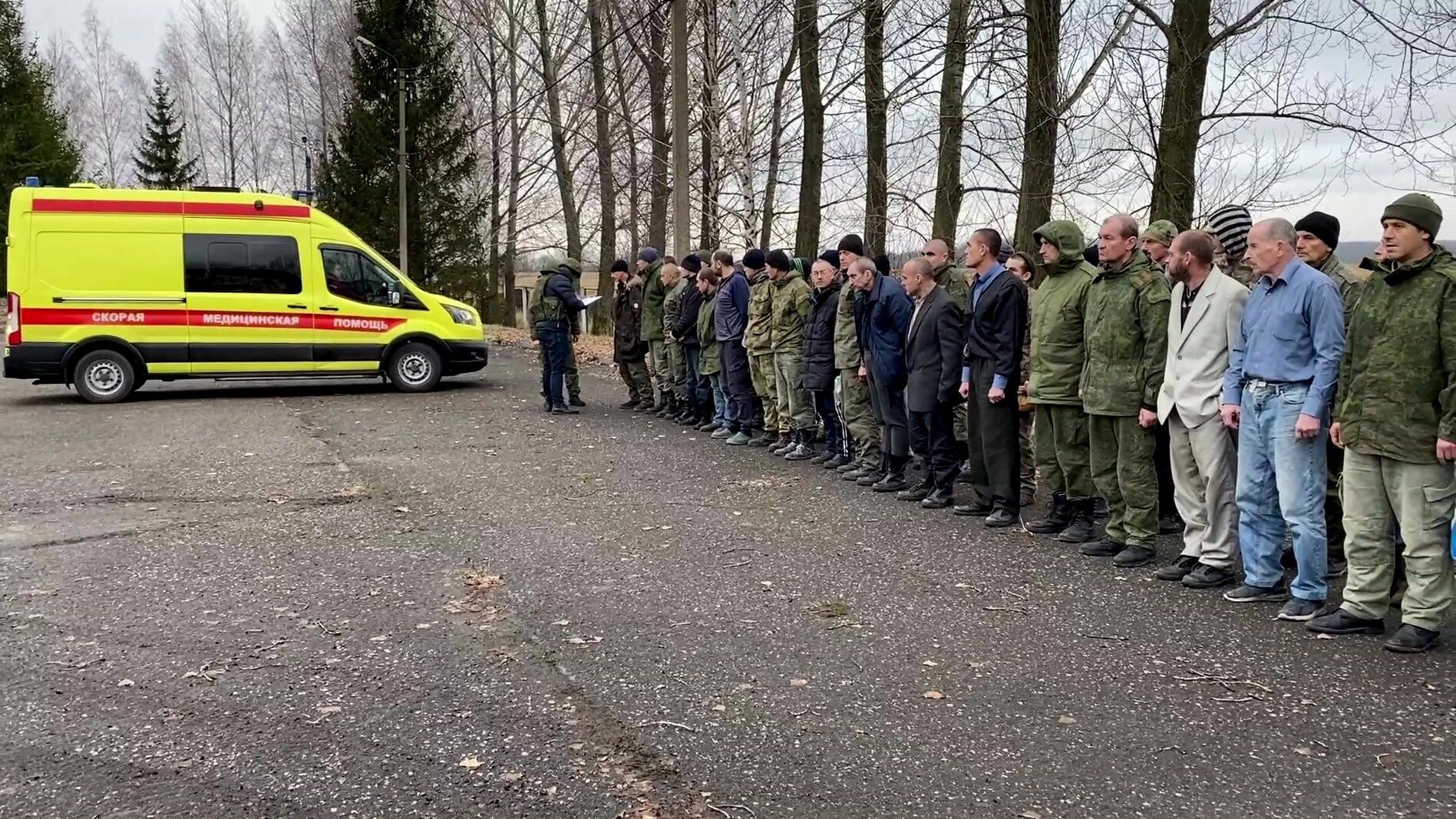 Российские военнослужащие, возвращенные из плена. Скриншот видео Российские военнослужащие, возвращенные из плена. Скриншот видео - РИА Новости, 1920, 19.01.2023