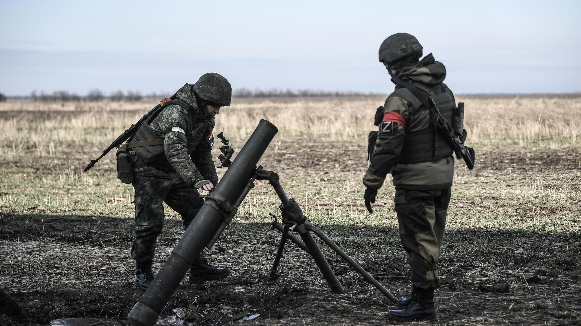 Военнослужащие минометного расчета Вооруженных сил России в зоне проведения специальной военной операции Военнослужащие минометного расчета Вооруженных сил России в зоне проведения специальной военной операции - РИА Новости, 1920, 07.02.2023