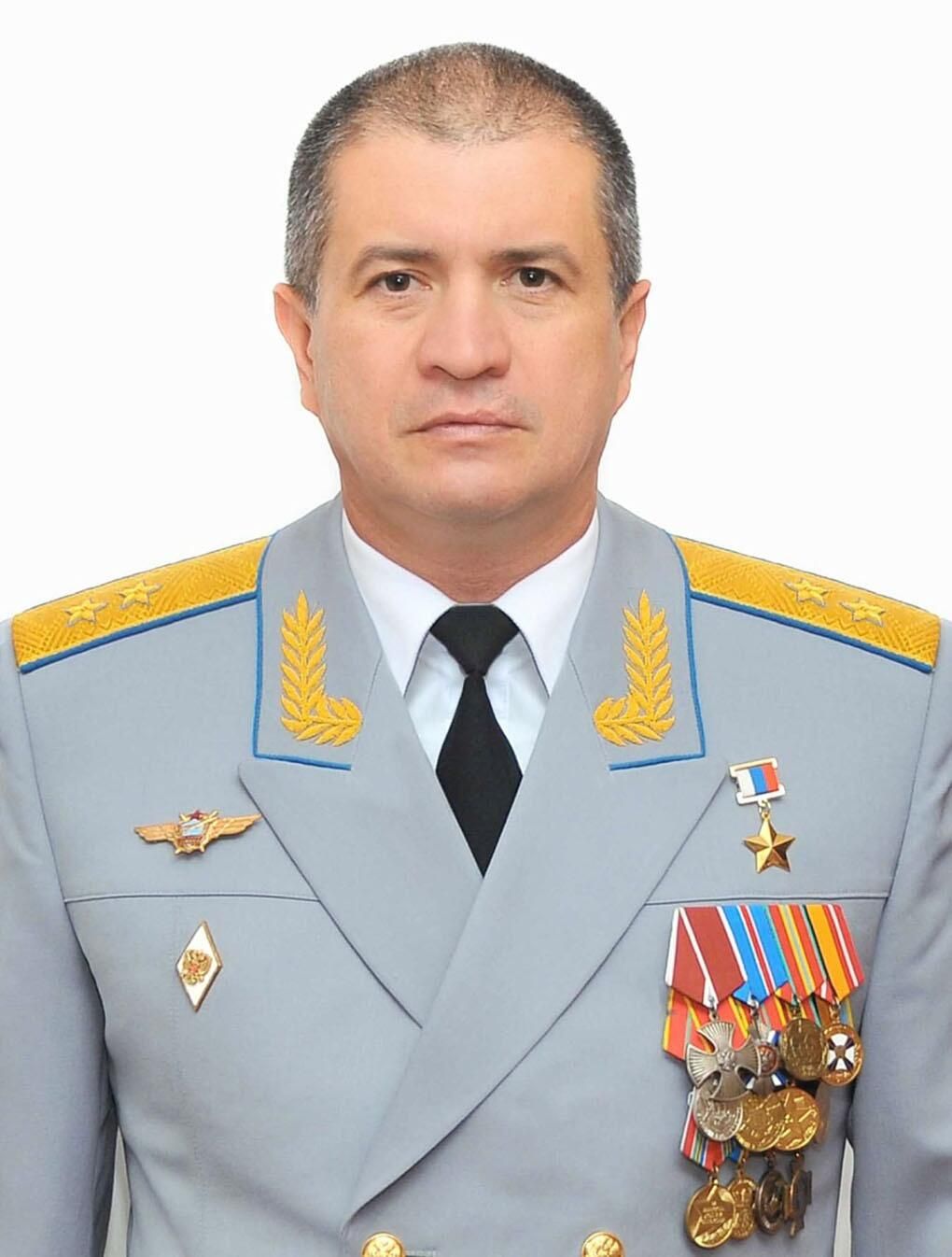 Командующий дальней авиацией ВКС России генерал-лейтенант Сергей Кобылаш Командующий дальней авиацией ВКС России генерал-лейтенант Сергей Кобылаш - РИА Новости, 1920, 03.01.2023