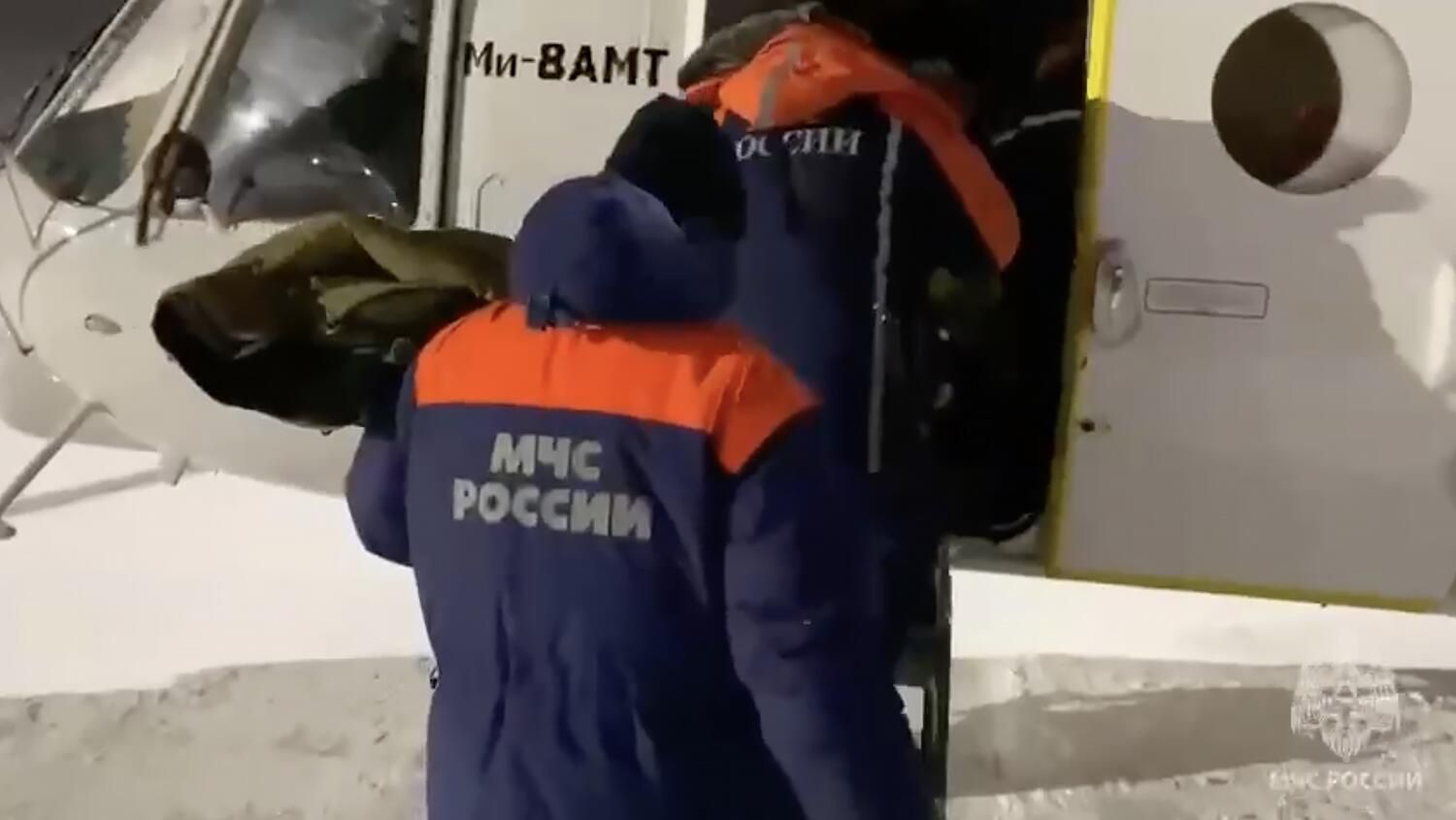 Спасатели МЧС России готовятся к отправке к месту жесткой посадки самолета Ан-2 в Ненецком автономном округе Спасатели МЧС России готовятся к отправке к месту жесткой посадки самолета Ан-2 в Ненецком автономном округе - РИА Новости, 1920, 10.01.2023