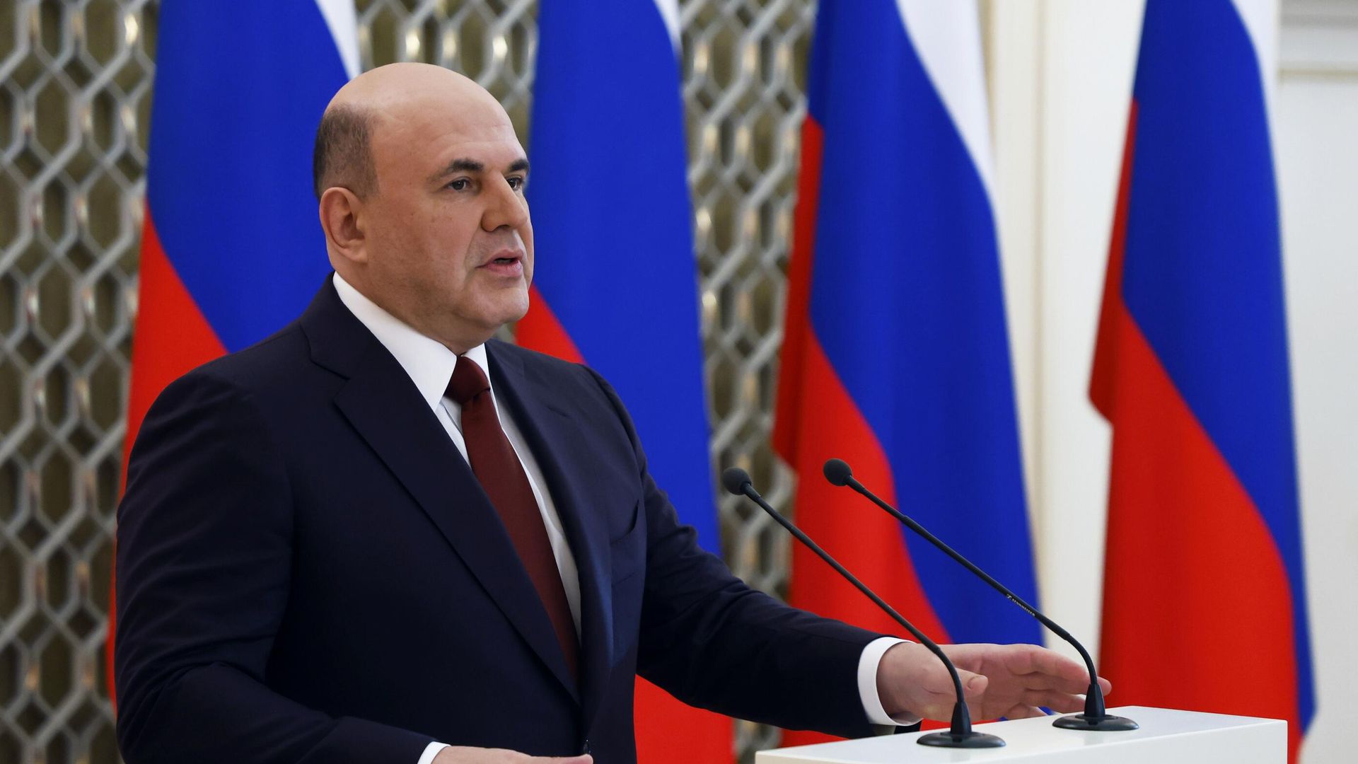 Председатель правительства РФ Михаил Мишустин выступает на церемонии вручения премий правительства в области средств массовой информации за 2022 год. 12 января 2023 Председатель правительства РФ Михаил Мишустин выступает на церемонии вручения премий правительства в области средств массовой информации за 2022 год. 12 января 2023 - РИА Новости, 1920, 12.01.2023