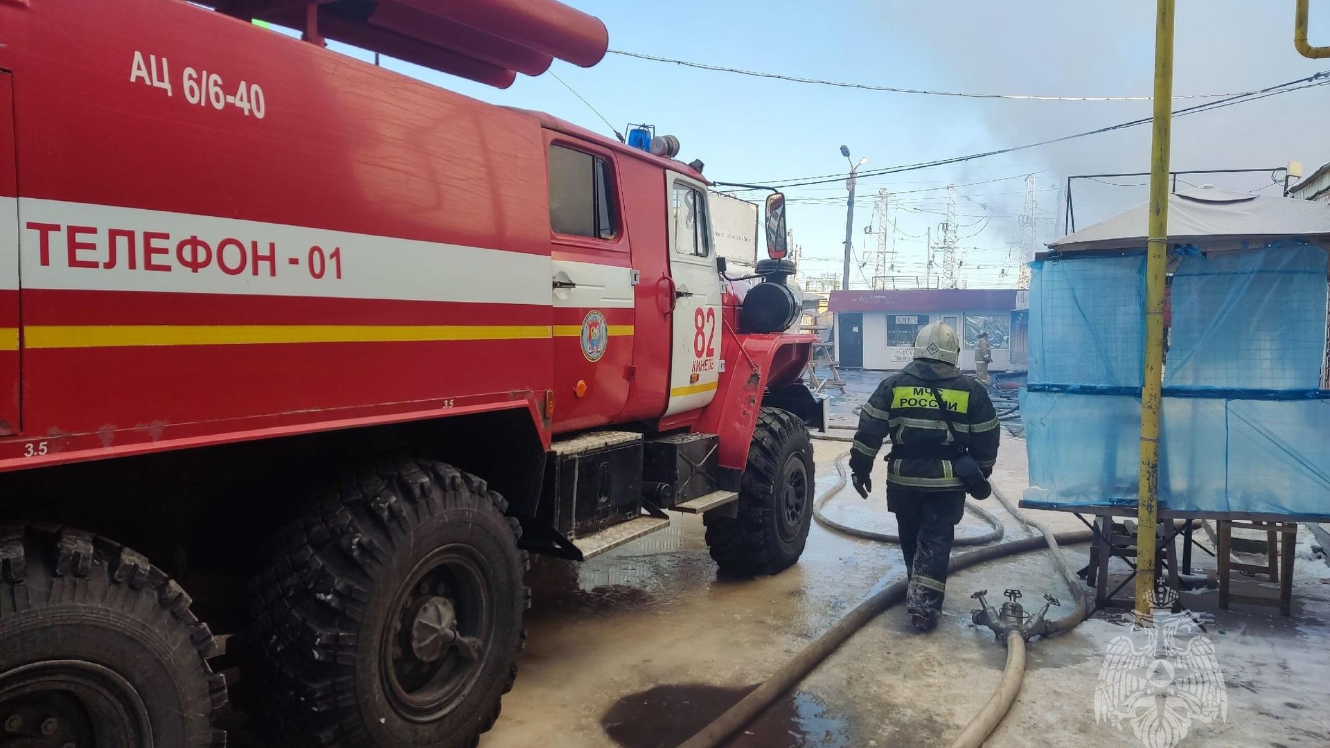 Ликвидация пожара на рынке в Самарской области Ликвидация пожара на рынке в Самарской области - РИА Новости, 1920, 22.06.2023