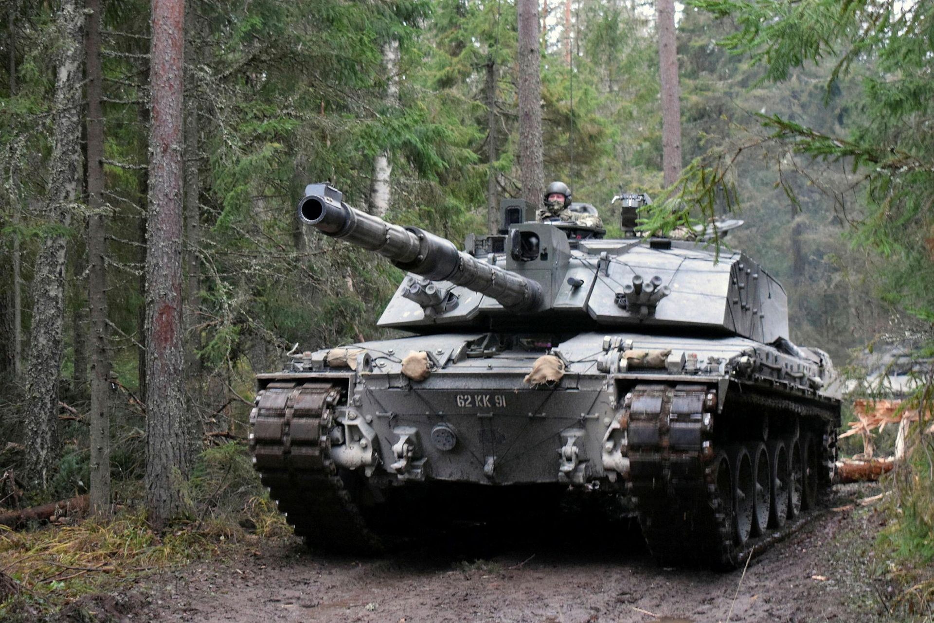 Основной боевой танк сухопутных войск Великобритании Challenger 2 Основной боевой танк сухопутных войск Великобритании Challenger 2 - РИА Новости, 1920, 15.02.2023