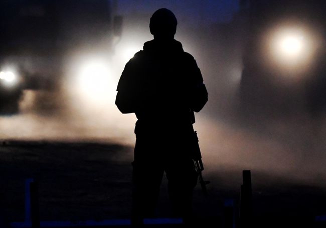 Военнослужащий ВС РФ Военнослужащий ВС РФ