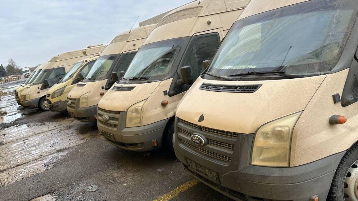 Бронированные автомобили, доставленные спецотрядом Царские волки в Ростов-на-Дону, для передачи воинским подразделениям защитников Донбасса Бронированные автомобили, доставленные спецотрядом Царские волки в Ростов-на-Дону, для передачи воинским подразделениям защитников Донбасса - РИА Новости, 1920, 19.01.2023