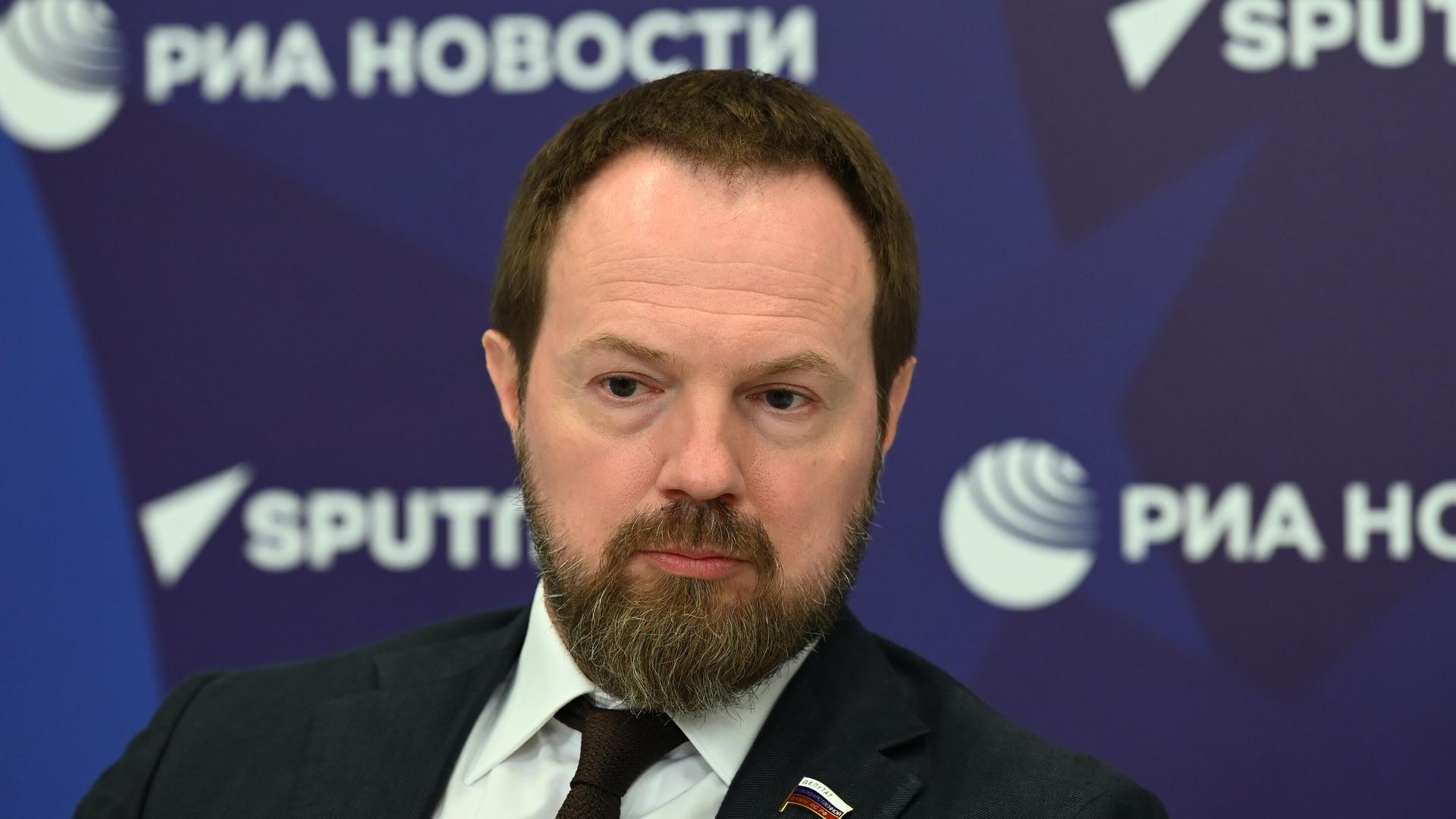 Член Комитета Государственной Думы Российской Федерации по строительству и ЖКХ Сергей Колунов Член Комитета Государственной Думы Российской Федерации по строительству и ЖКХ Сергей Колунов - РИА Новости, 1920, 25.06.2026