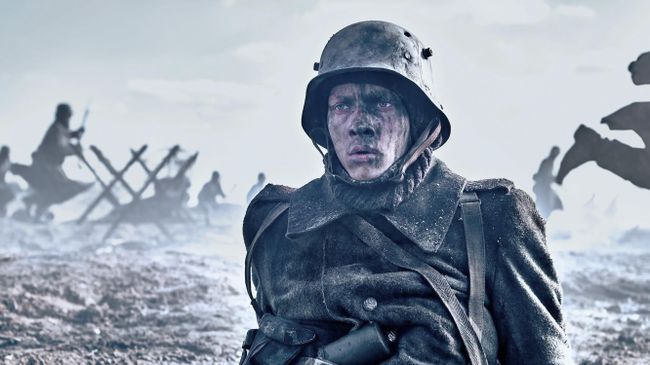 Кадр из фильма На Западном фронте без перемен Кадр из фильма На Западном фронте без перемен
