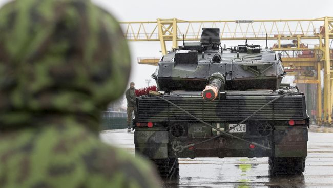 Танк немецкой армии Leopard 2