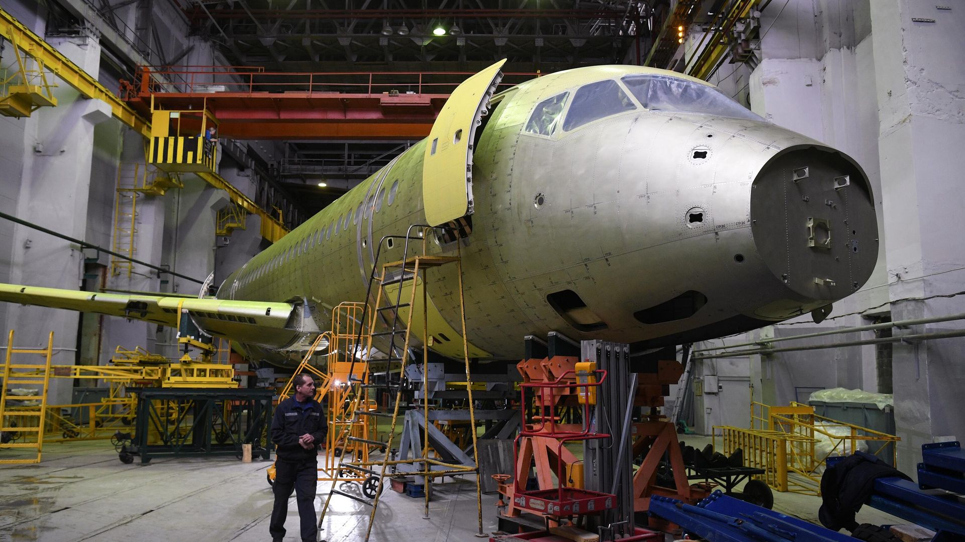 Испытания планера импортозамещенной версии Superjet-100 (SSJ NEW) - РИА Новости, 1920, 16.02.2023
