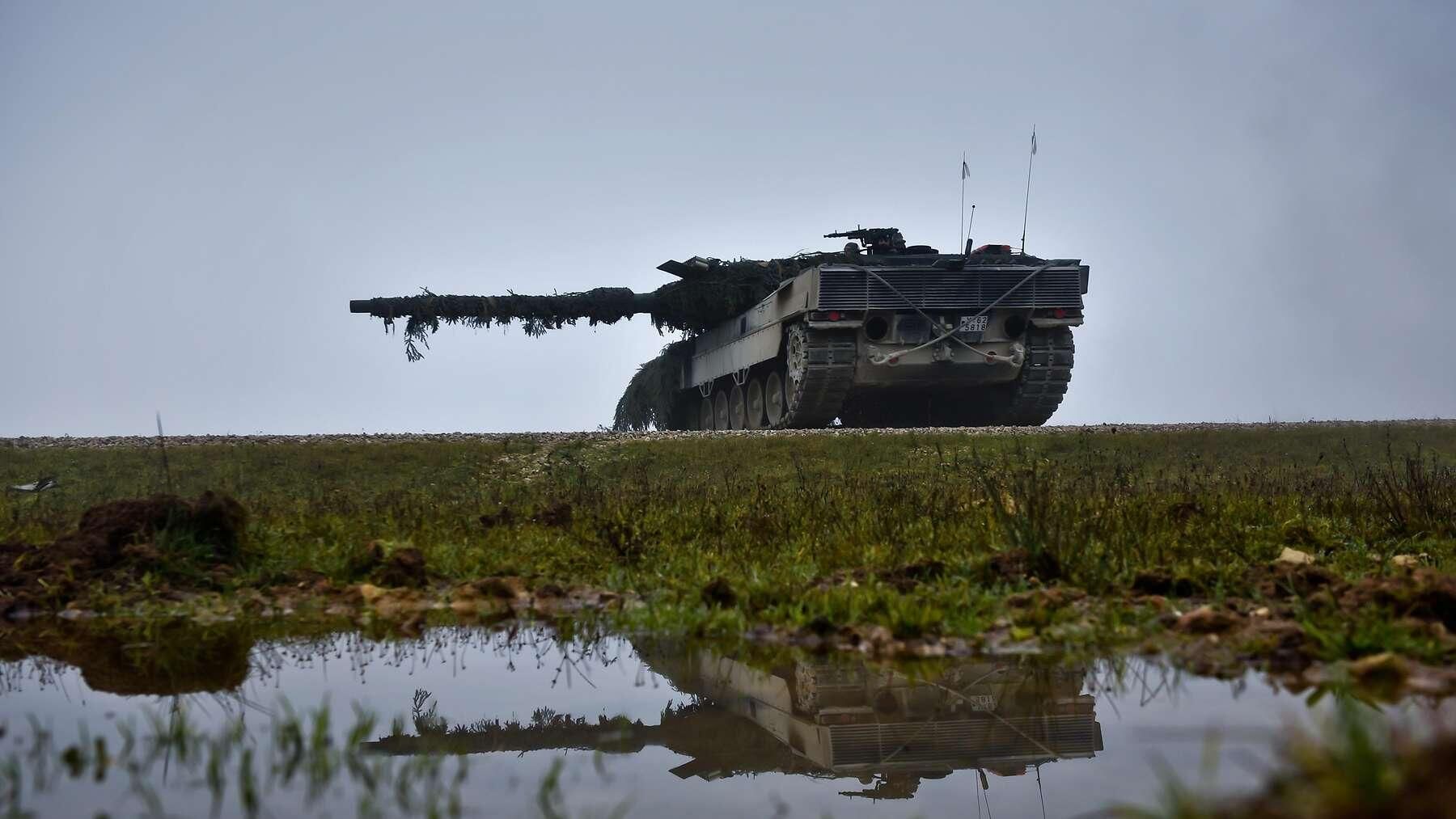 Танк Leopard 2 Танк Leopard 2 - РИА Новости, 1920, 29.01.2023