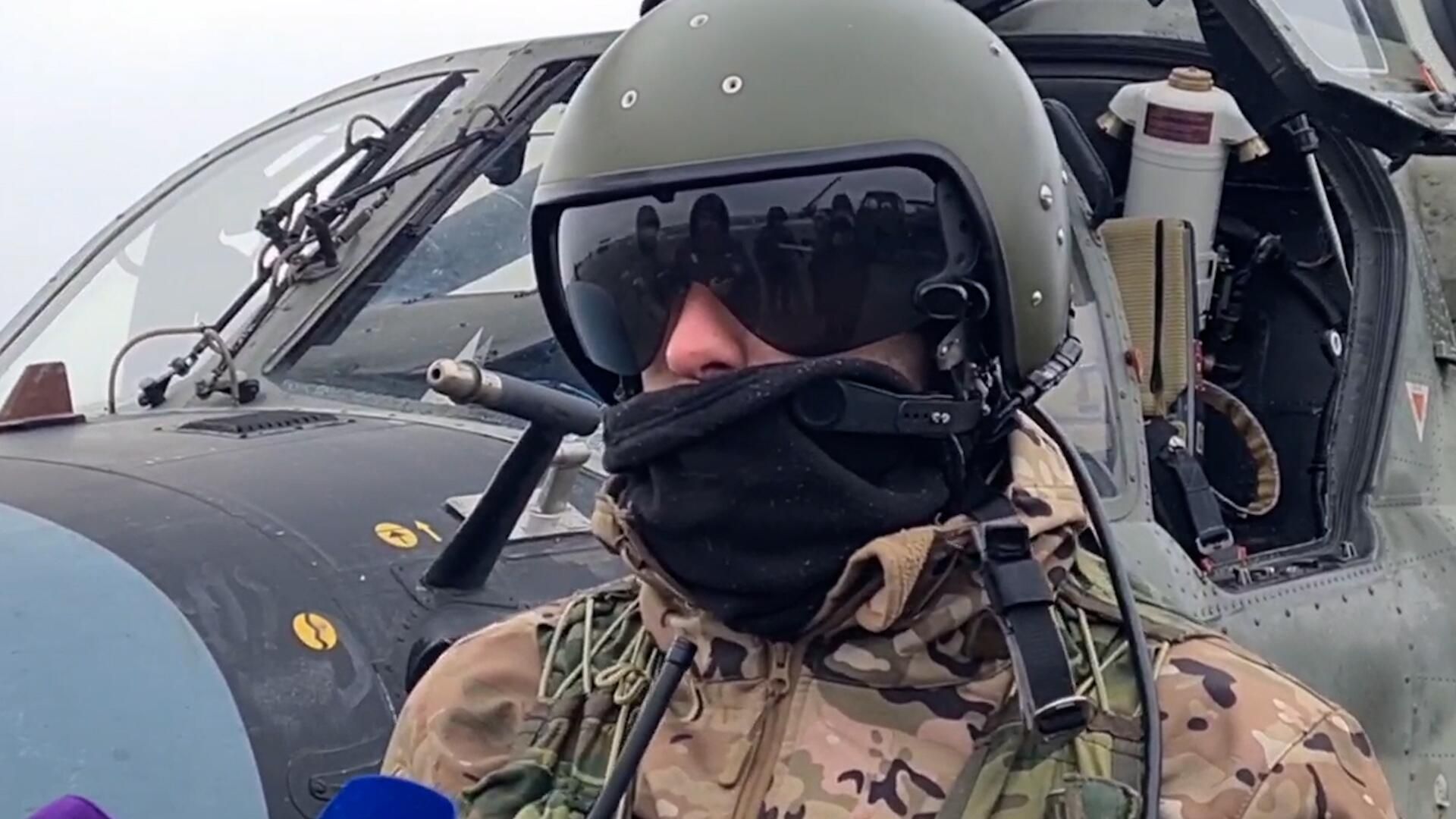 Пилот боевого вертолета Ка-52 о работе в зоне спецоперации Пилот боевого вертолета Ка-52 о работе в зоне спецоперации - РИА Новости, 1920, 25.01.2023
