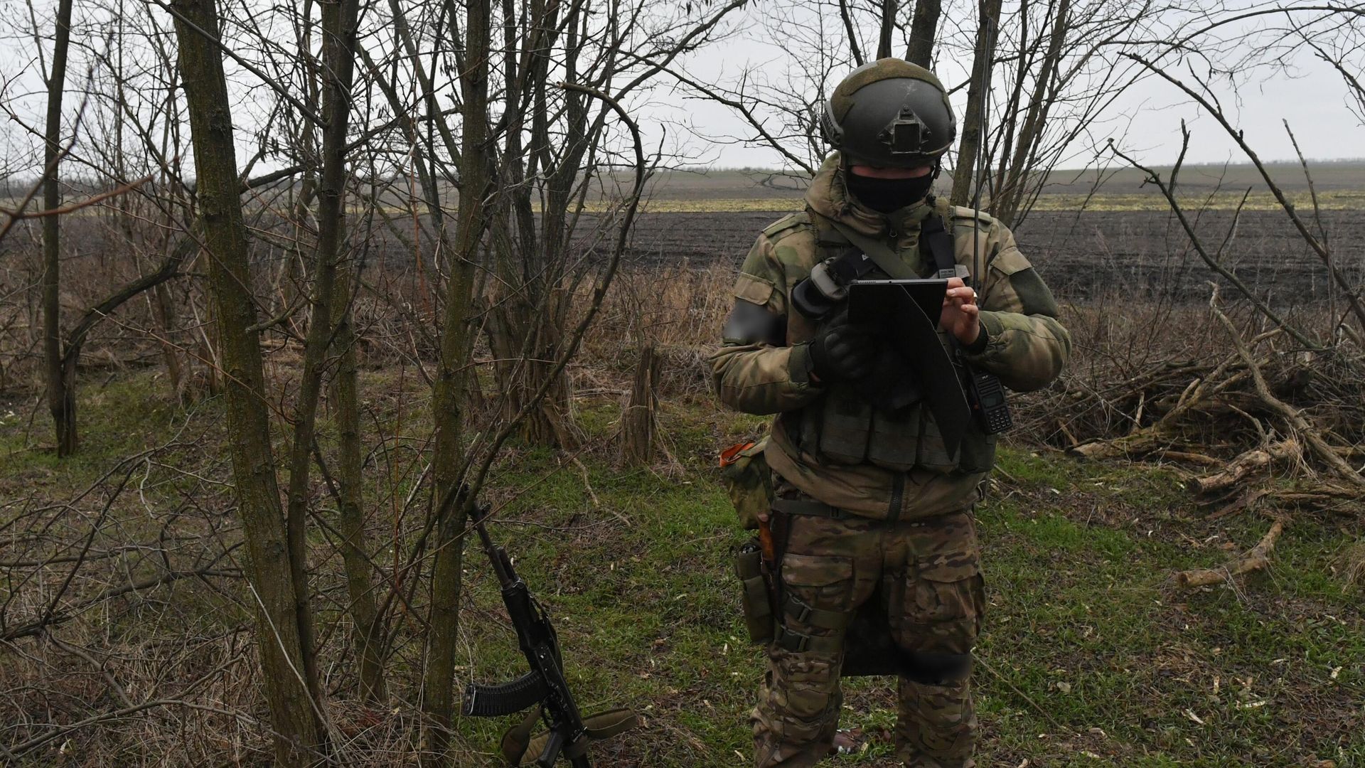 Российский военнослужащий в зоне СВО Российский военнослужащий в зоне СВО - РИА Новости, 1920, 23.07.2024