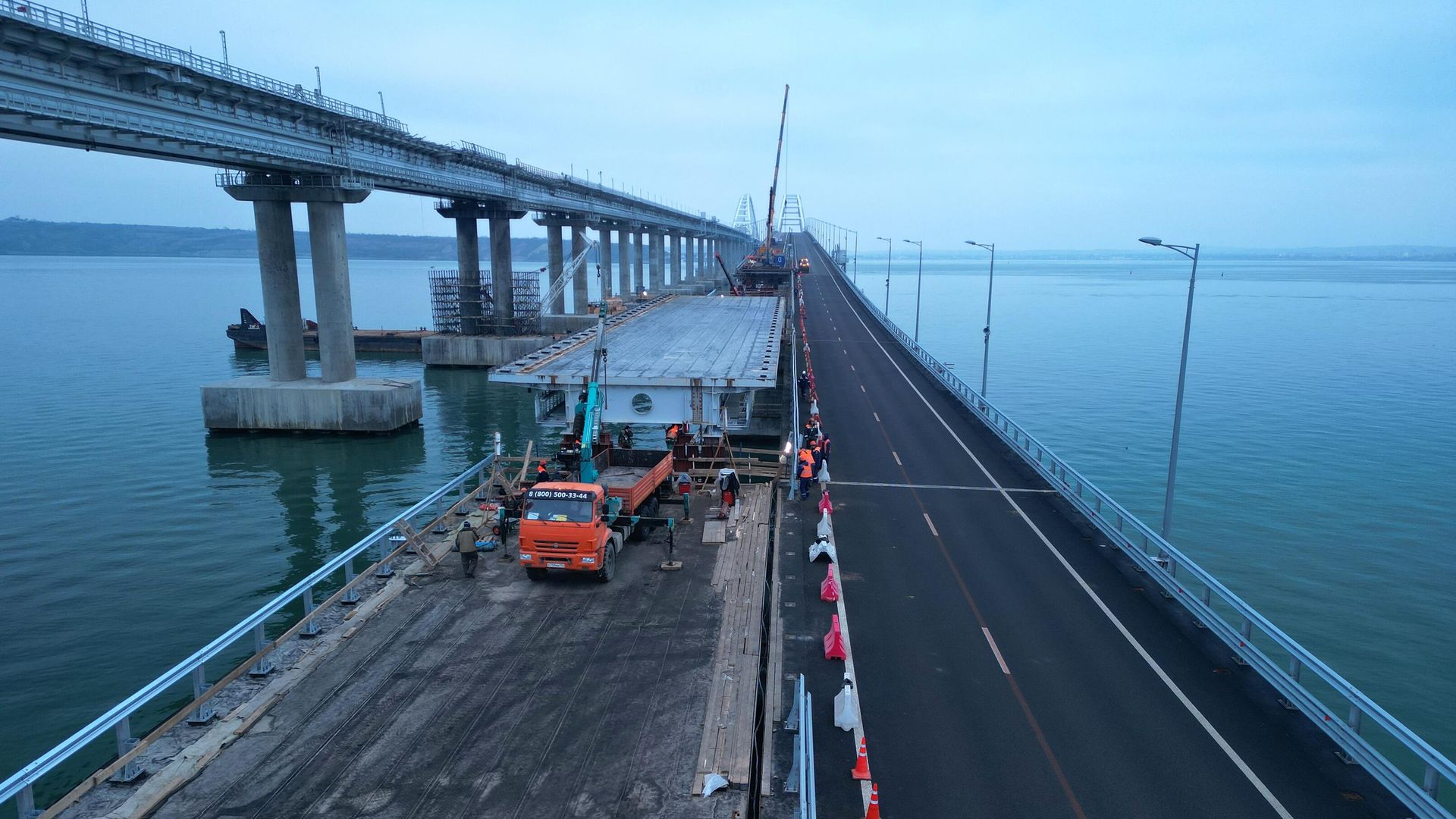Ремонт автодорожной части Крымского моста Ремонт автодорожной части Крымского моста - РИА Новости, 1920, 29.01.2023