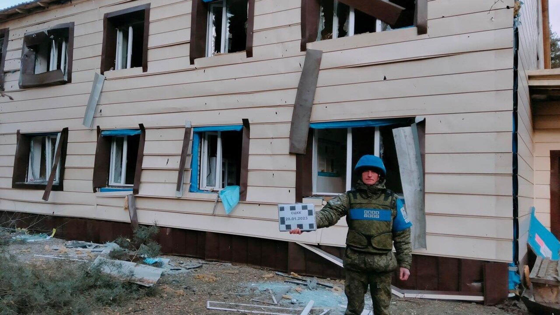Последствия обстрела Новоайдара, ЛНР Последствия обстрела Новоайдара, ЛНР - РИА Новости, 1920, 28.01.2023