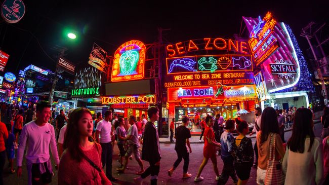 Walking Street в Паттайе Walking Street в Паттайе