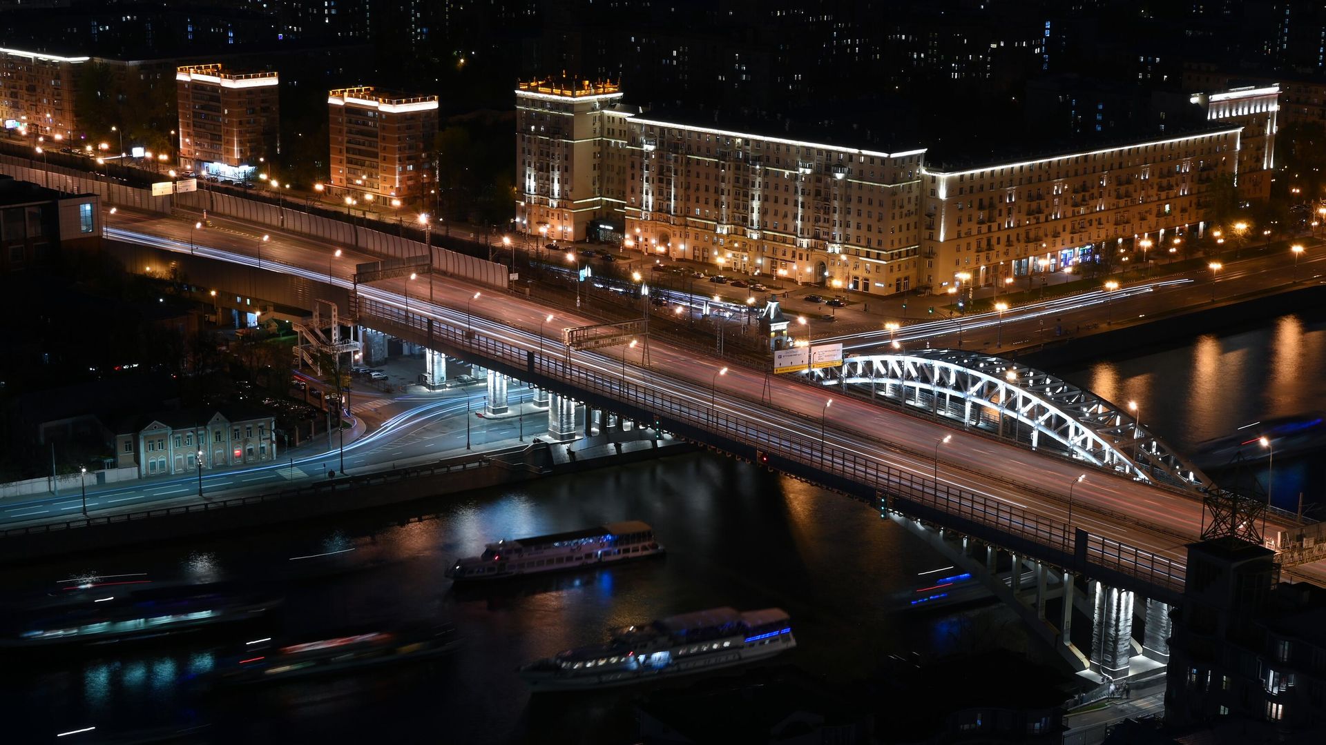 Вид на третье транспортное кольце в Москве - РИА Новости, 1920, 13.11.2024