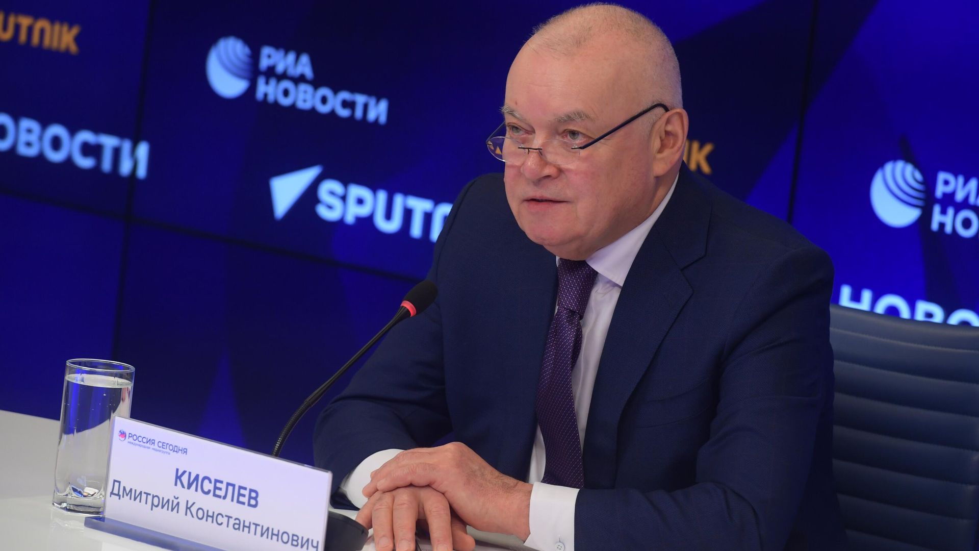Генеральный директор Международной медиагруппы Россия сегодня Дмитрий Киселев Генеральный директор Международной медиагруппы Россия сегодня Дмитрий Киселев - РИА Новости, 1920, 26.04.2024