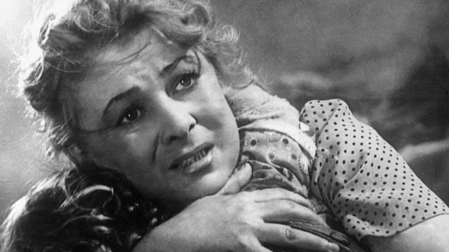 Актриса Валентина Серова в роли Марии Николаевны Батуриной в фильме Бессмертный гарнизон Актриса Валентина Серова в роли Марии Николаевны Батуриной в фильме Бессмертный гарнизон