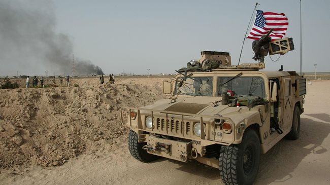 Американские военные в Умм-Каср, Ирак. 22 марта 2003 год