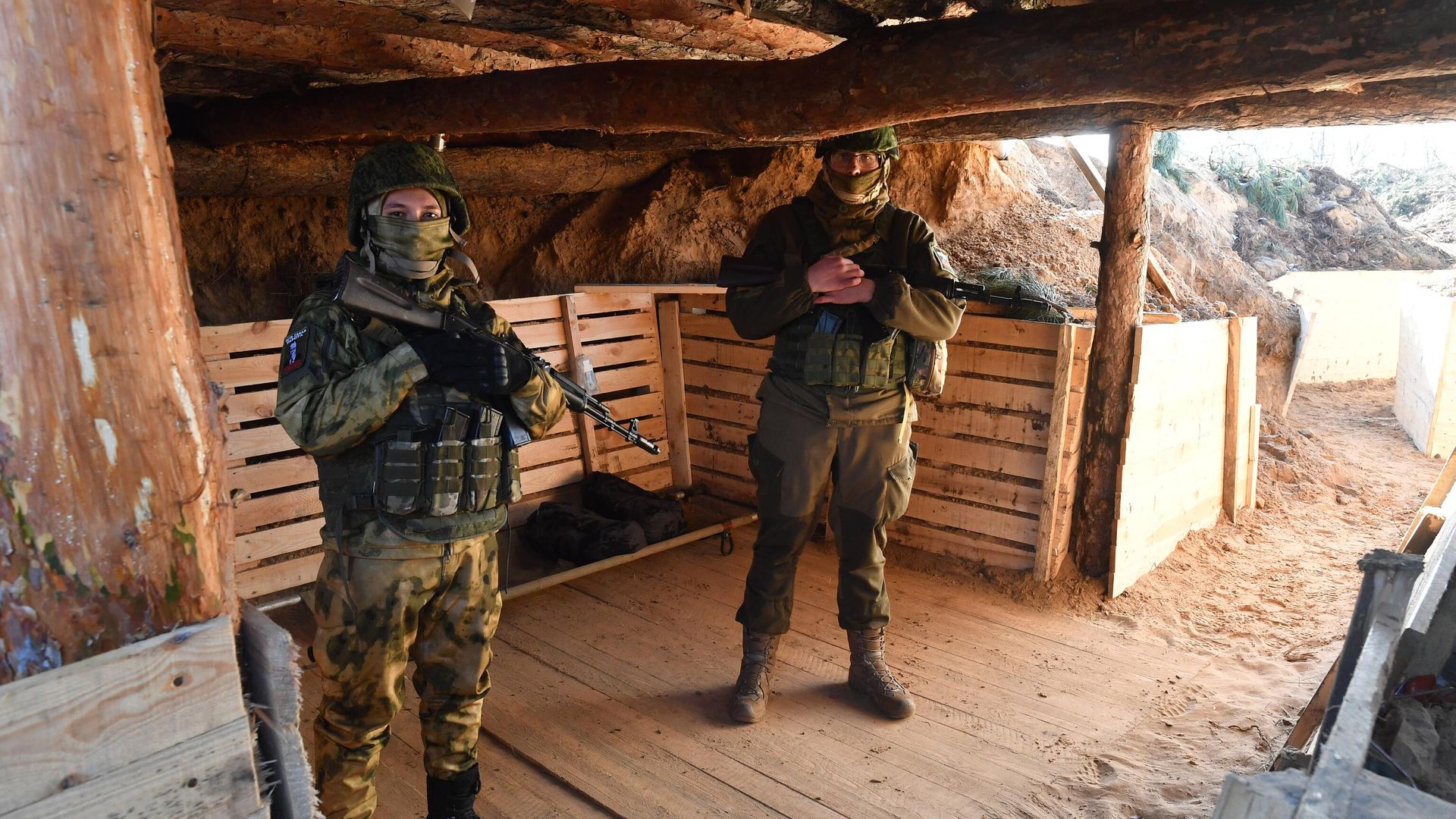 Мобилизованные бойцы ВС РФ в окопах на позициях в южном секторе СВО Мобилизованные бойцы ВС РФ в окопах на позициях в южном секторе СВО - РИА Новости, 1920, 18.02.2023