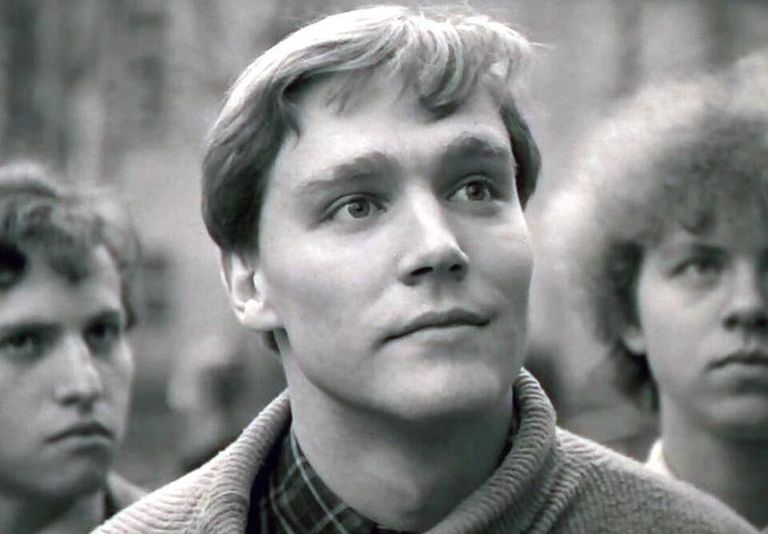 Сергей Столяров в фильме Завтра была война Сергей Столяров в фильме Завтра была война